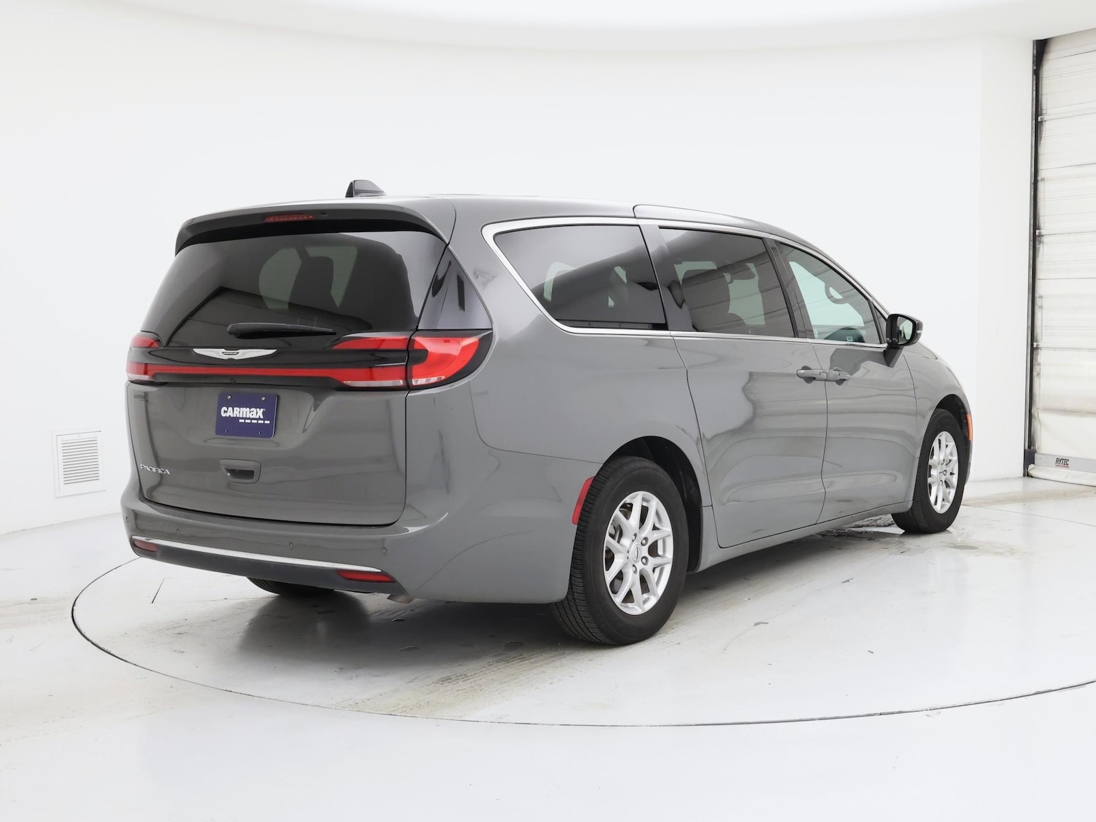 2025 Chrysler Pacifica Select - Photo 9