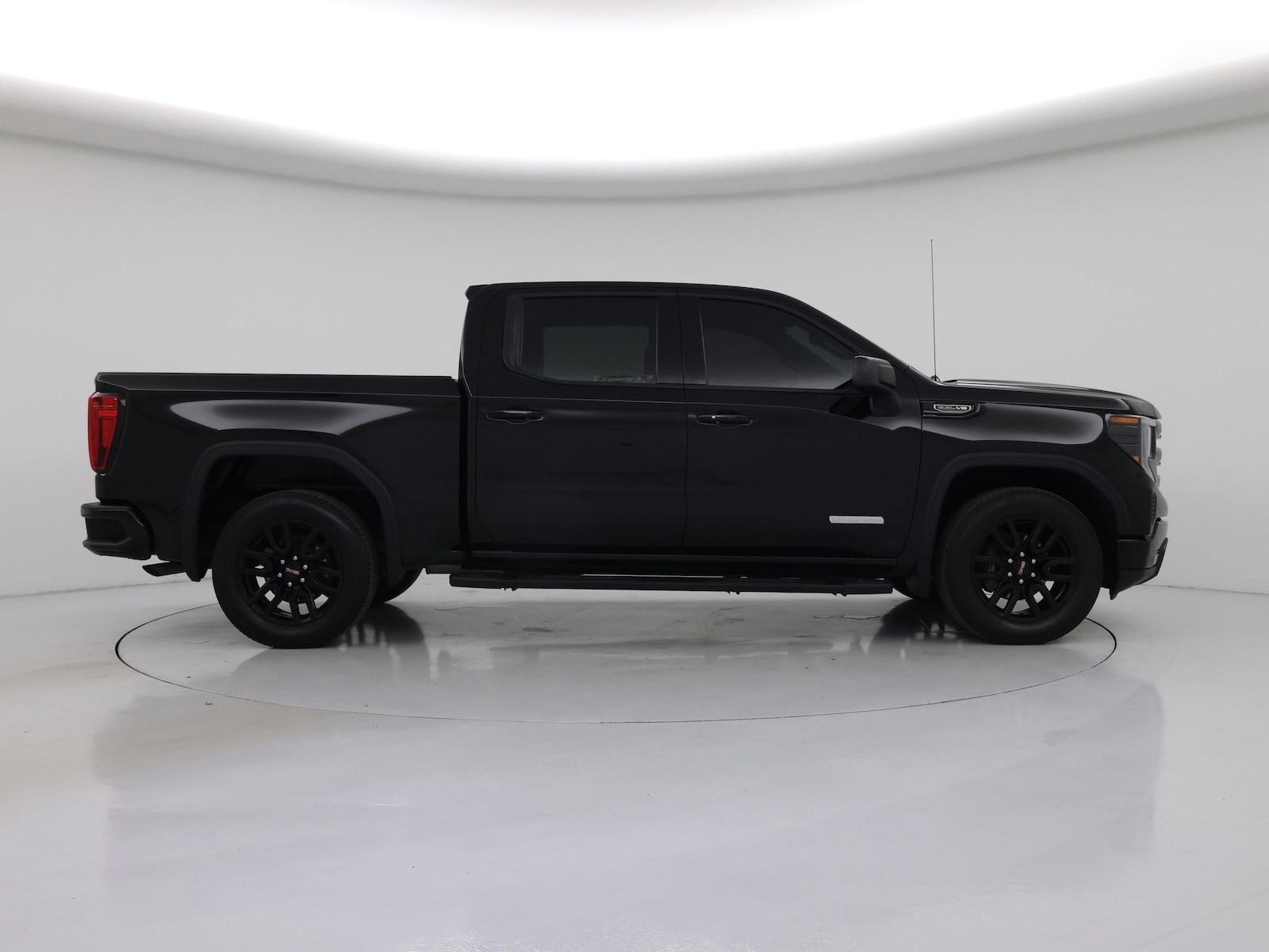 2022 GMC Sierra 1500 Elevation - Photo 8