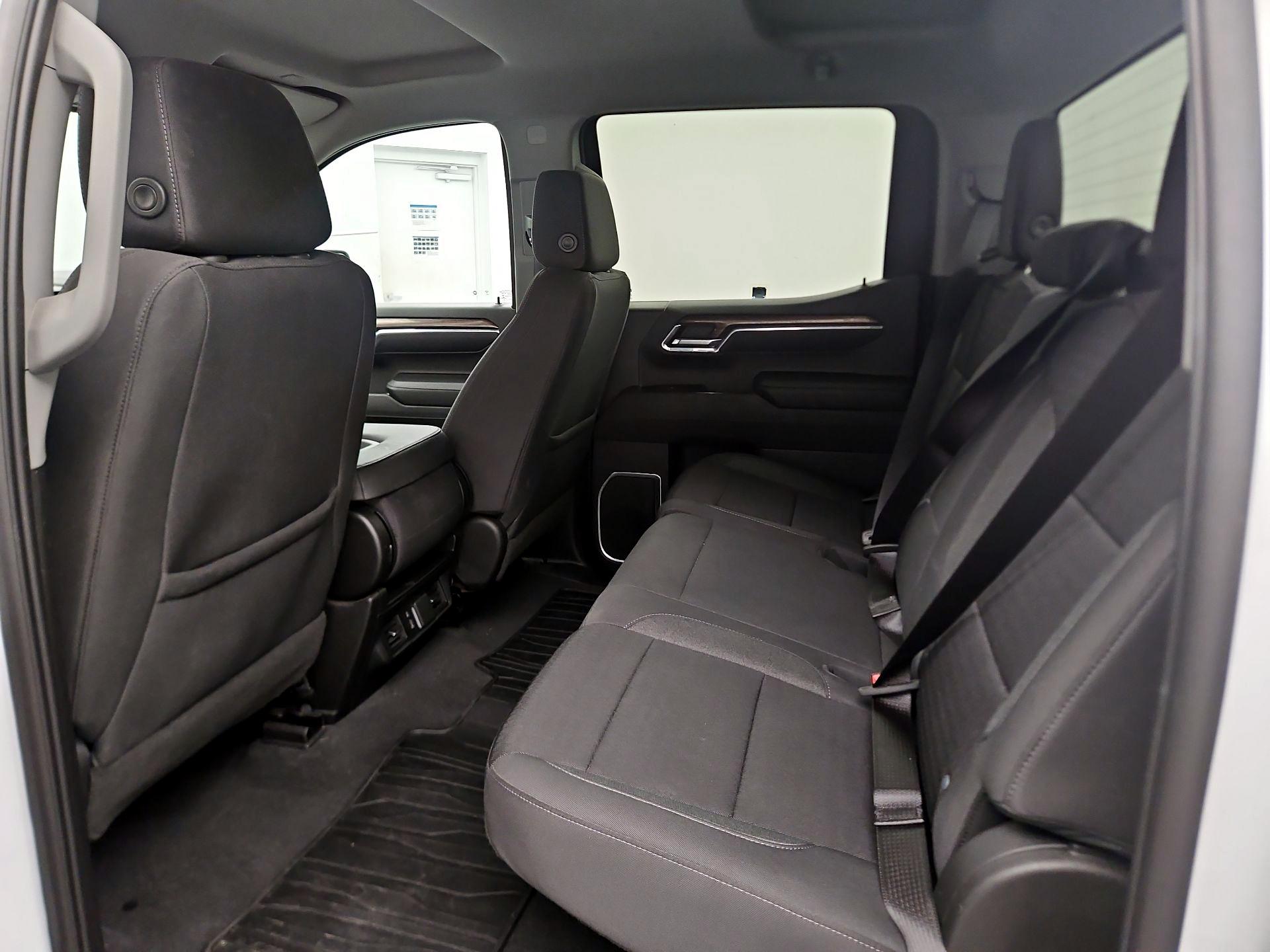 Thumbnail: 2023 Chevrolet Silverado 1500 - 19
