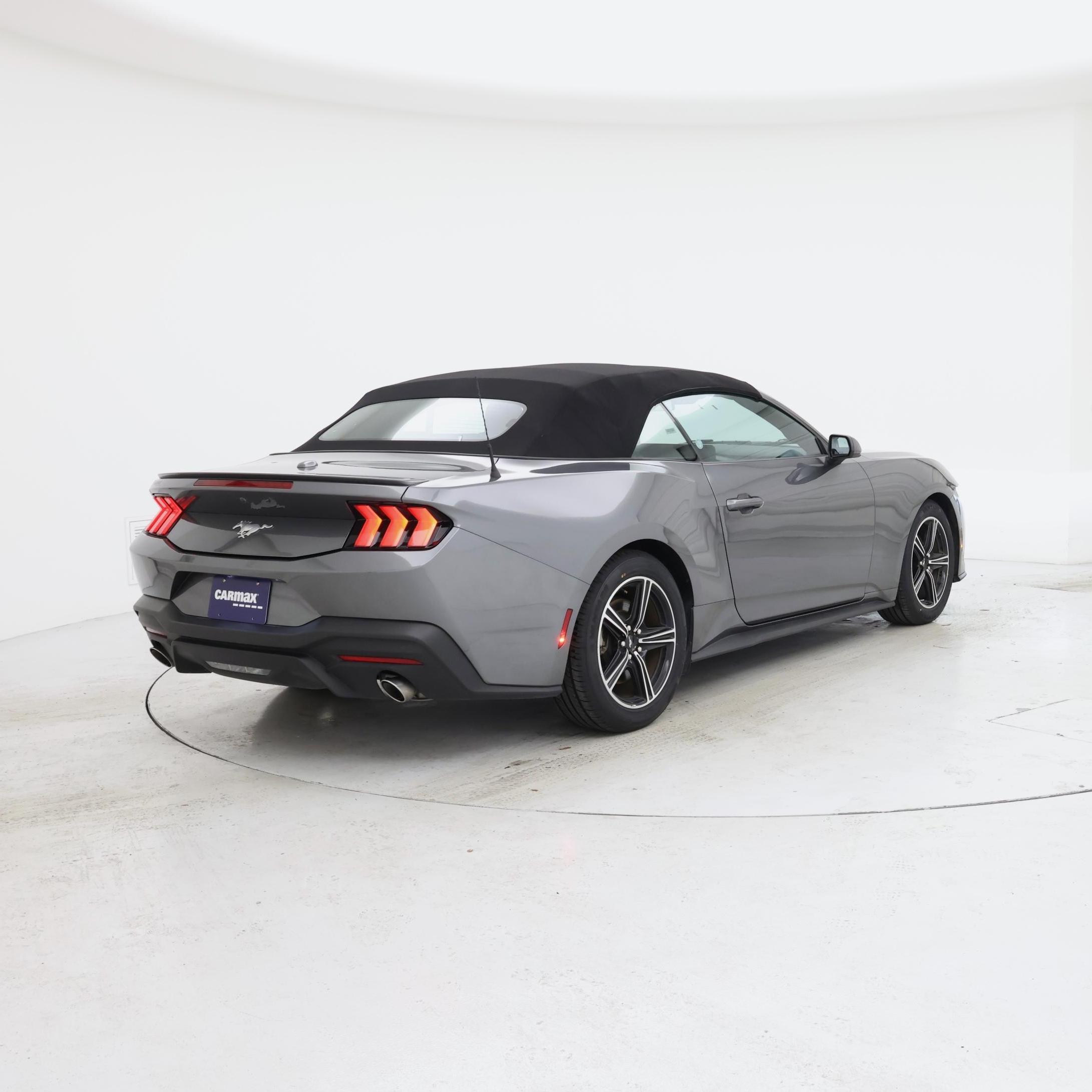 Thumbnail: 2025 Ford Mustang - 8