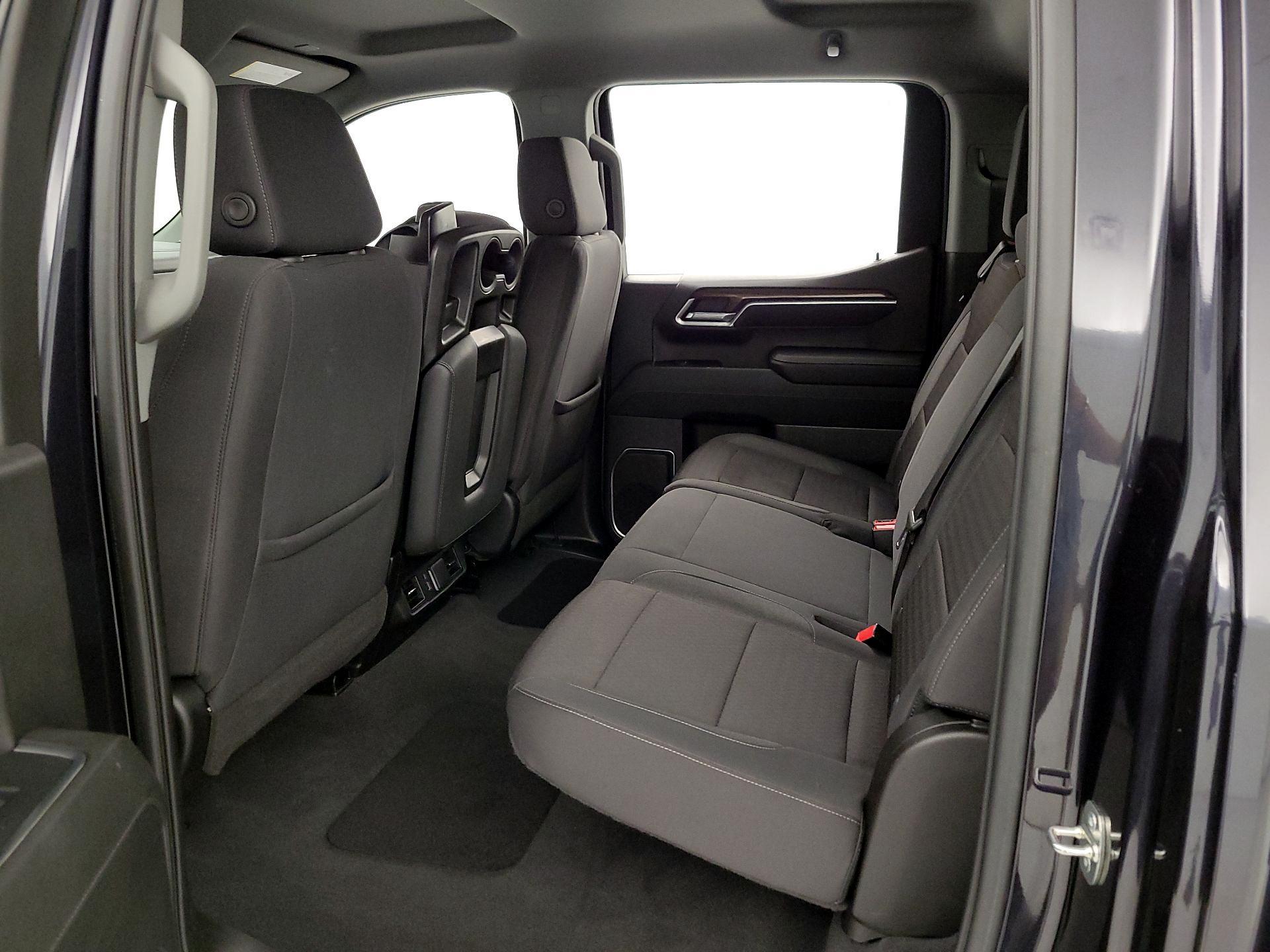 Thumbnail: 2023 Chevrolet Silverado 1500 - 19