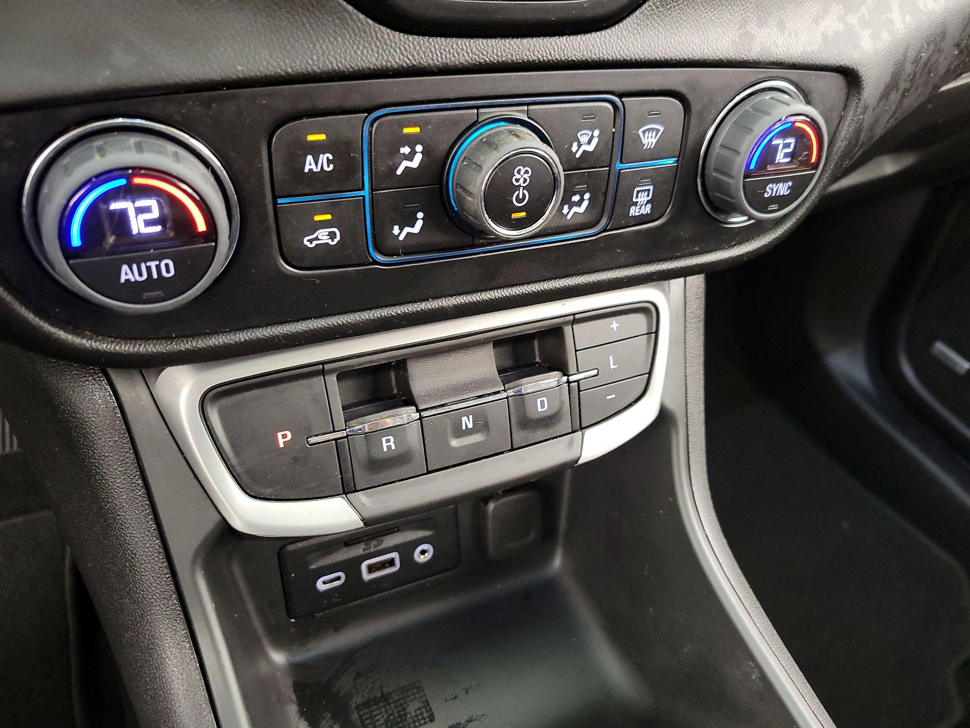 Thumbnail: 2023 GMC Terrain - 16