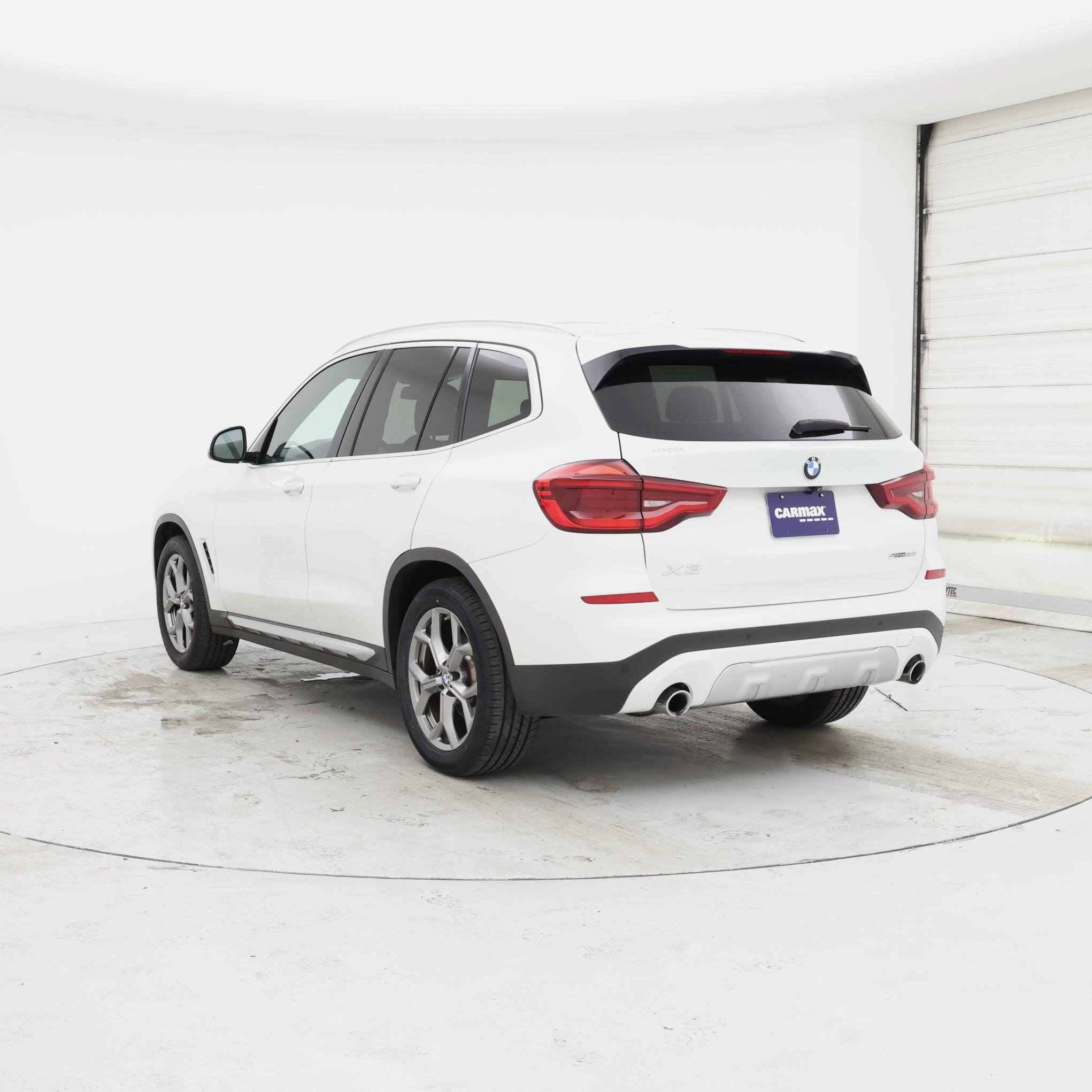 Thumbnail: 2021 BMW X3 - 2