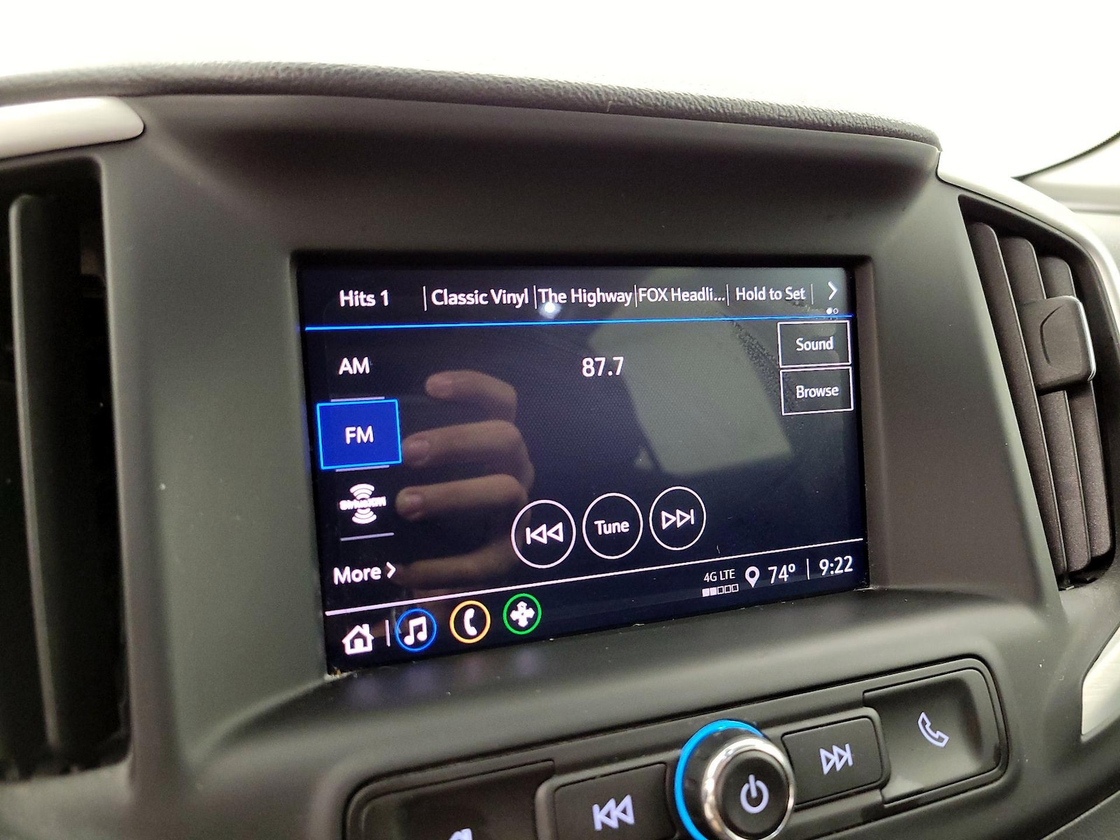 2023 GMC Terrain SLE - Photo 16