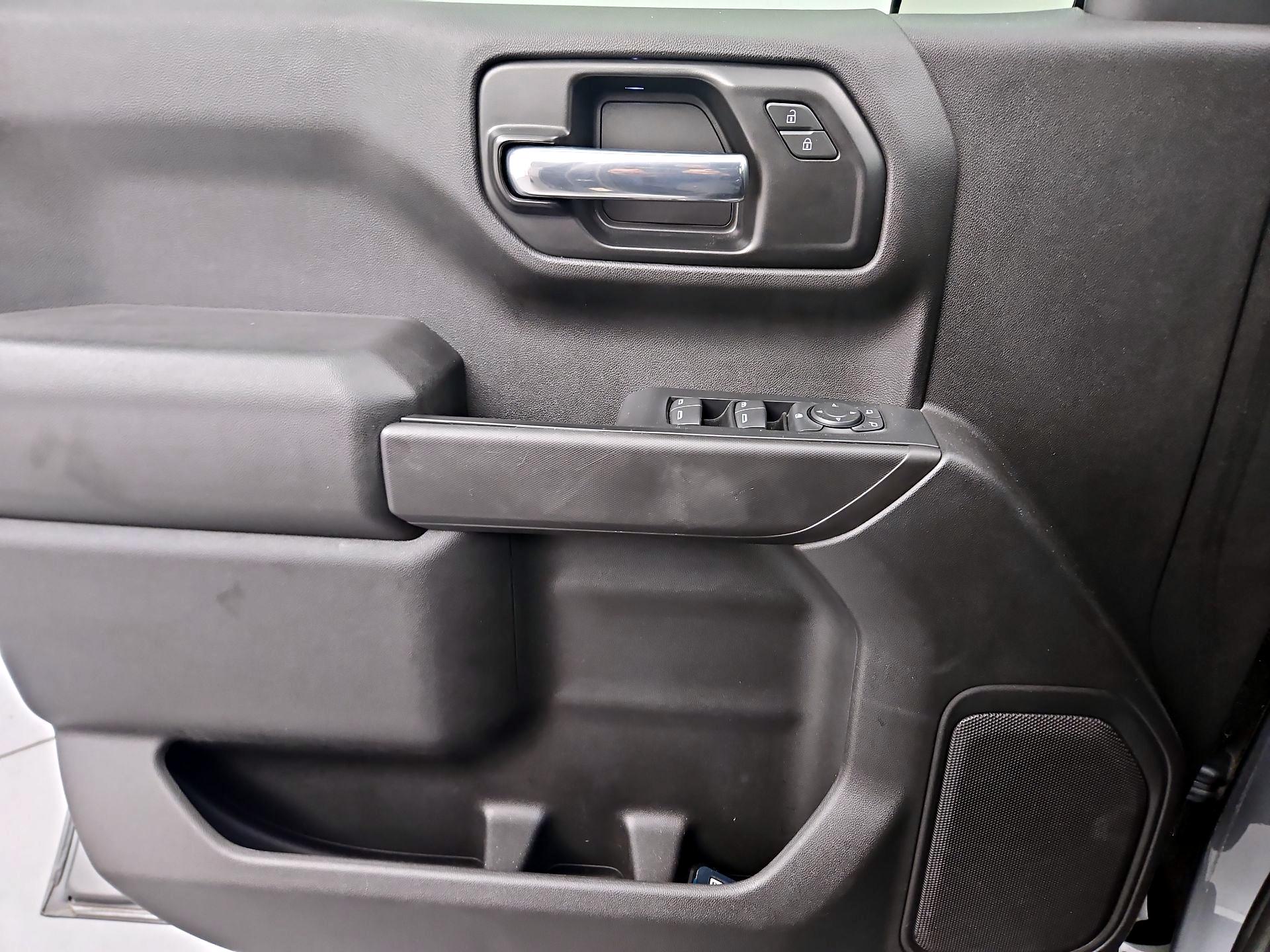 Thumbnail: 2021 Chevrolet Silverado 1500 - 10