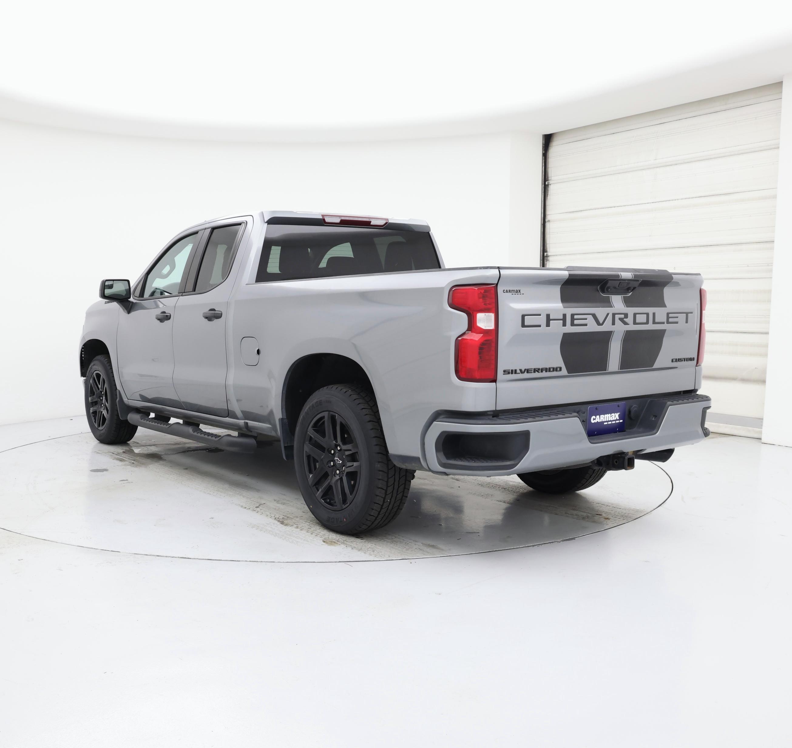 Thumbnail: 2023 Chevrolet Silverado 1500 - 2