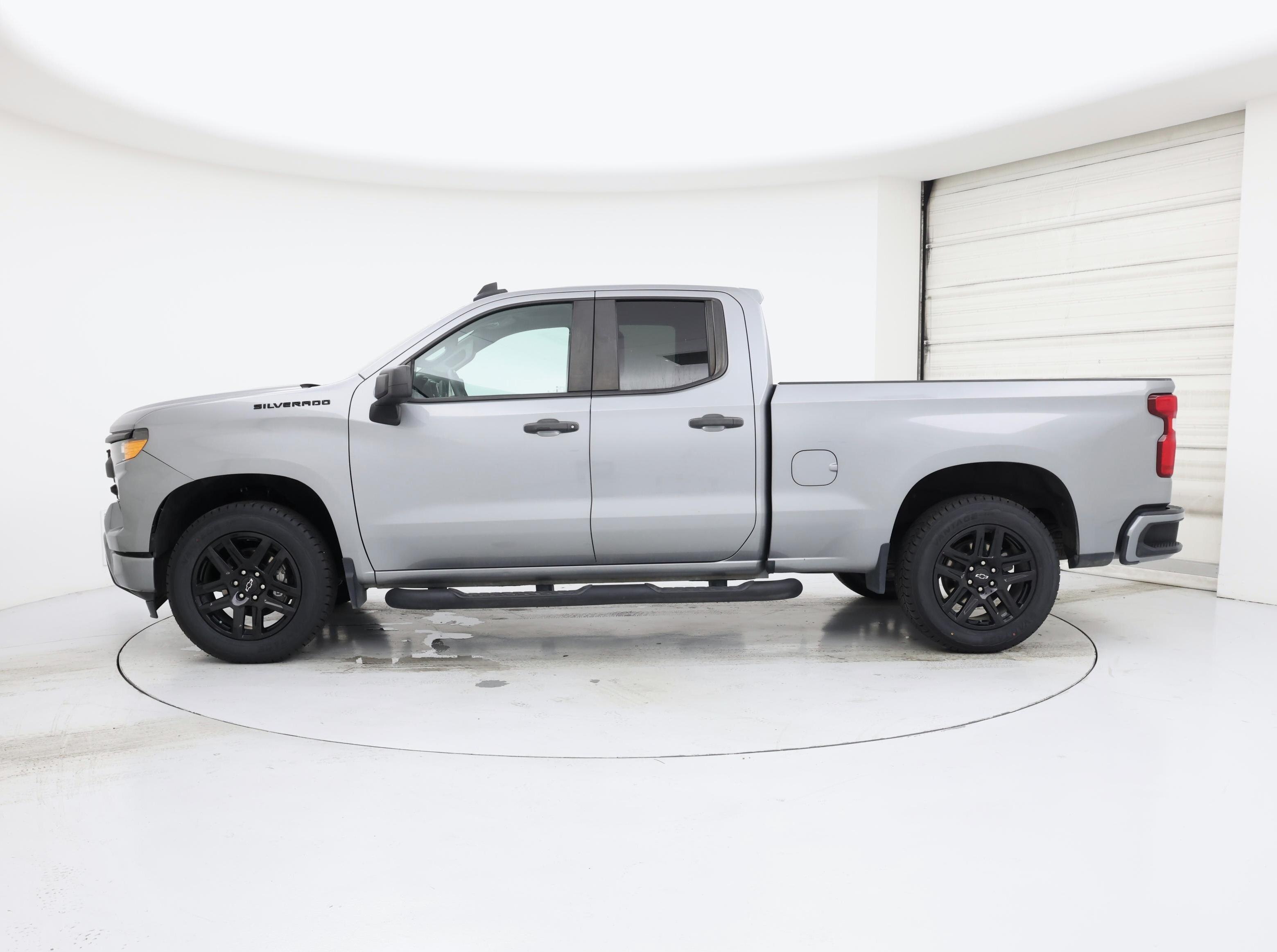 Thumbnail: 2023 Chevrolet Silverado 1500 - 3