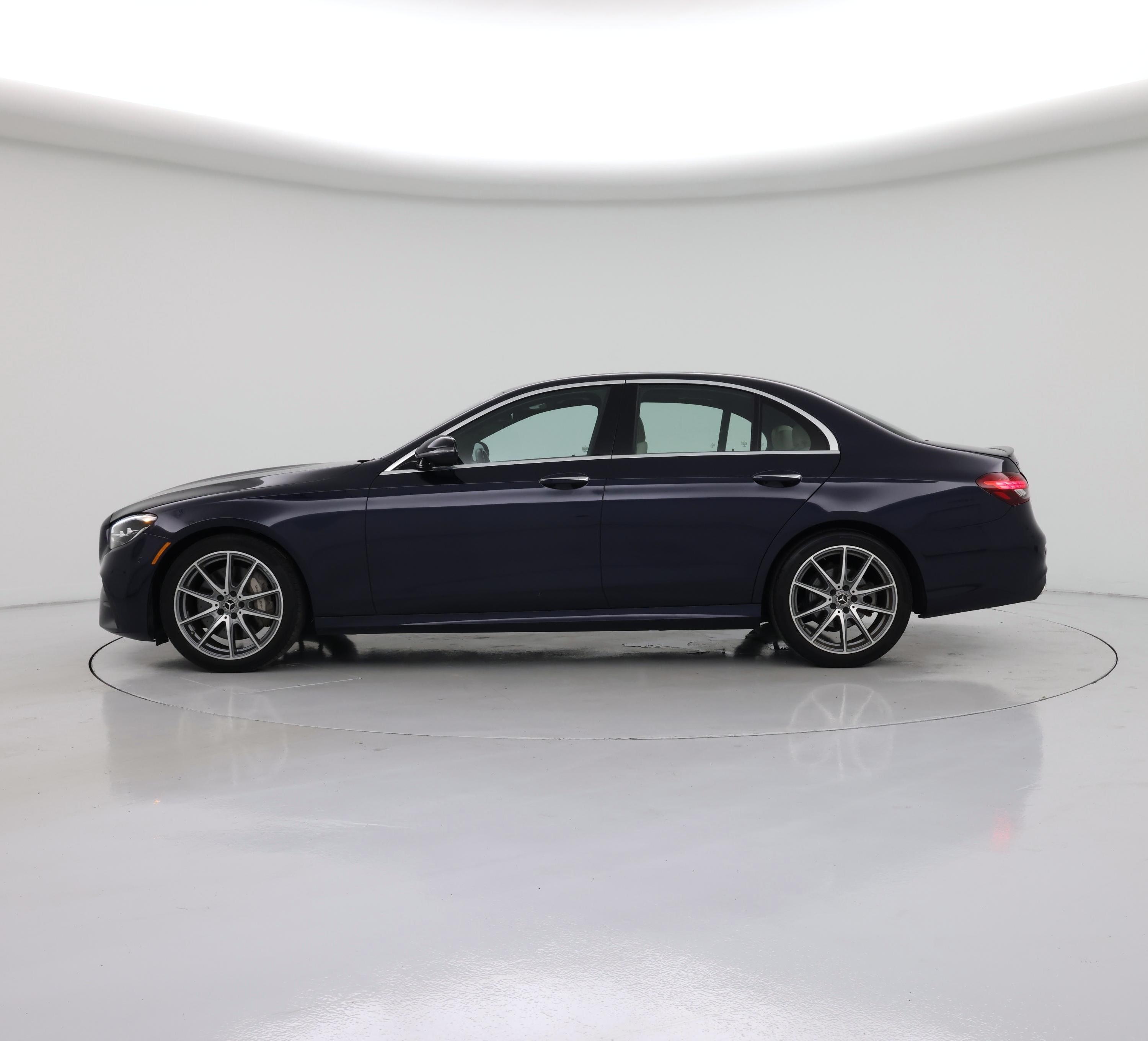 Thumbnail: 2021 Mercedes-Benz E-Class - 3