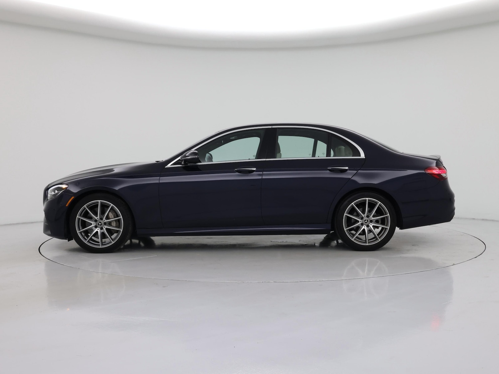 2021 Mercedes-Benz E-Class 4