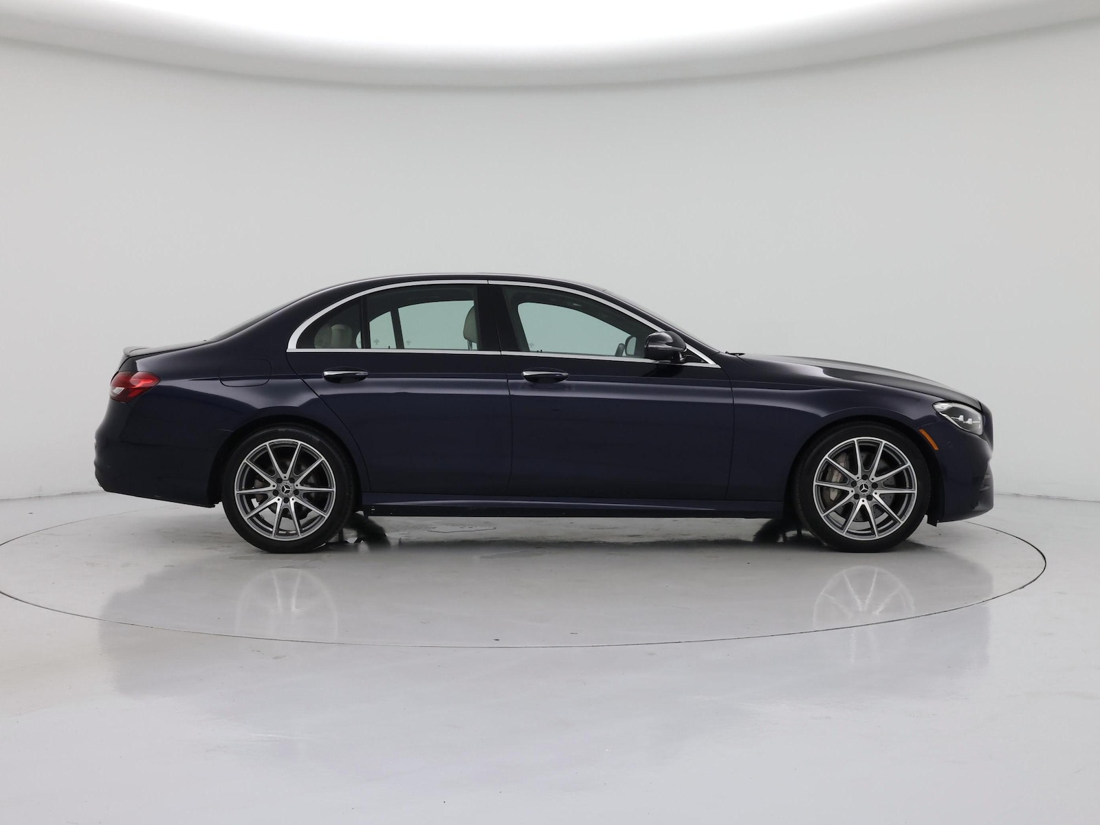 2021 Mercedes-Benz E-Class 8