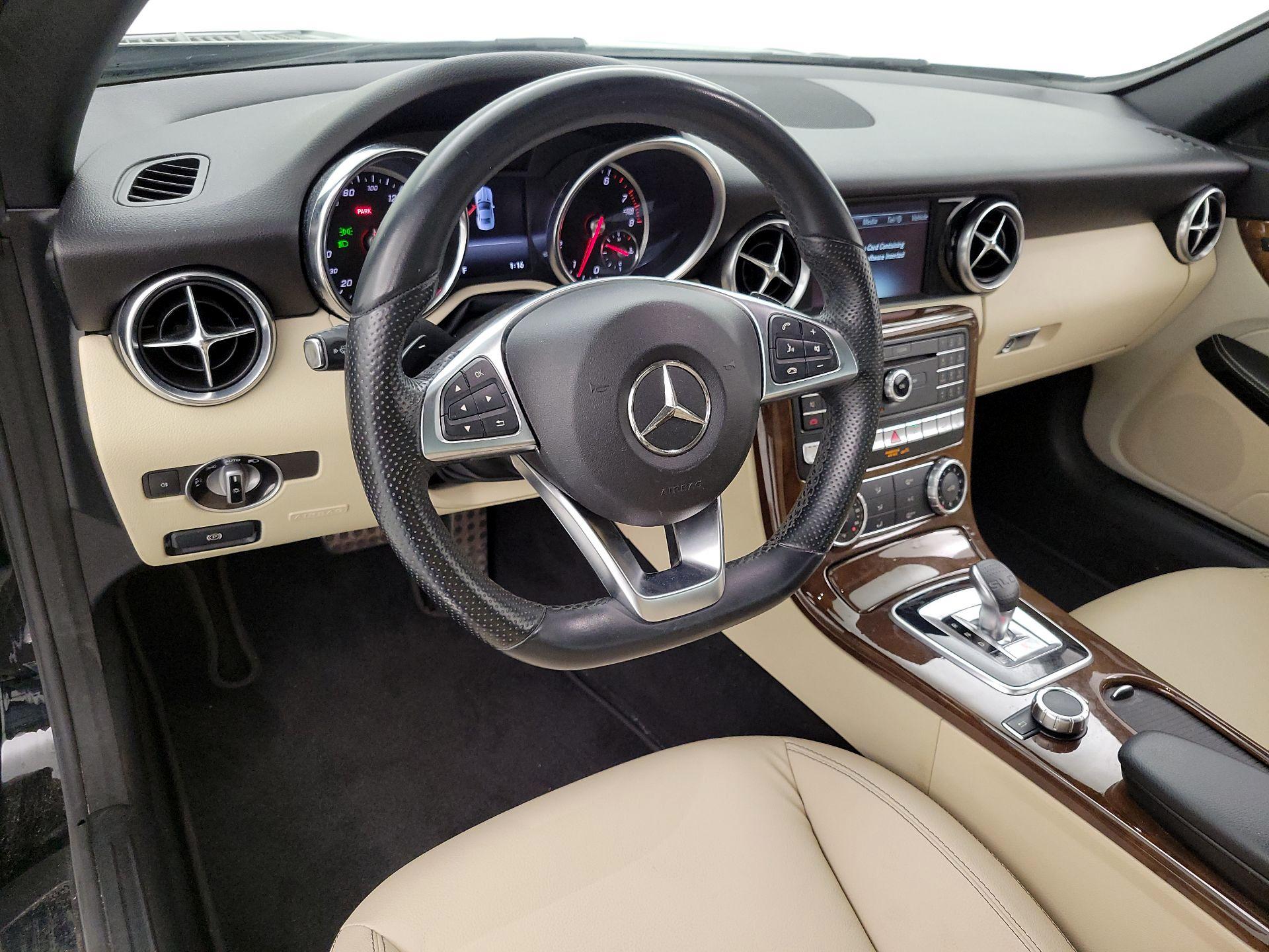 Thumbnail: 2018 Mercedes-Benz SLC - 9