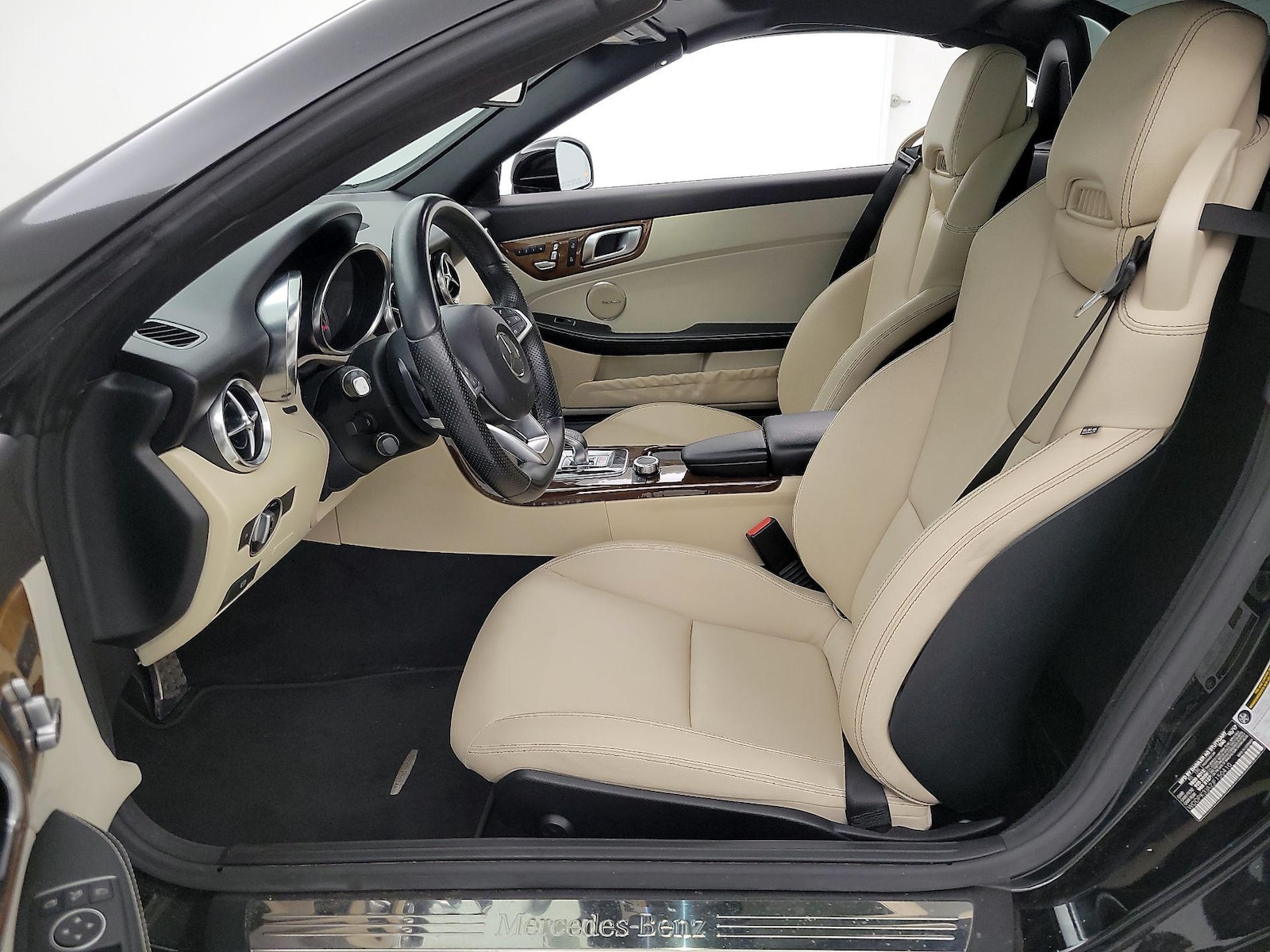 2018 Mercedes-Benz SLC Roadster SLC300 - Photo 12