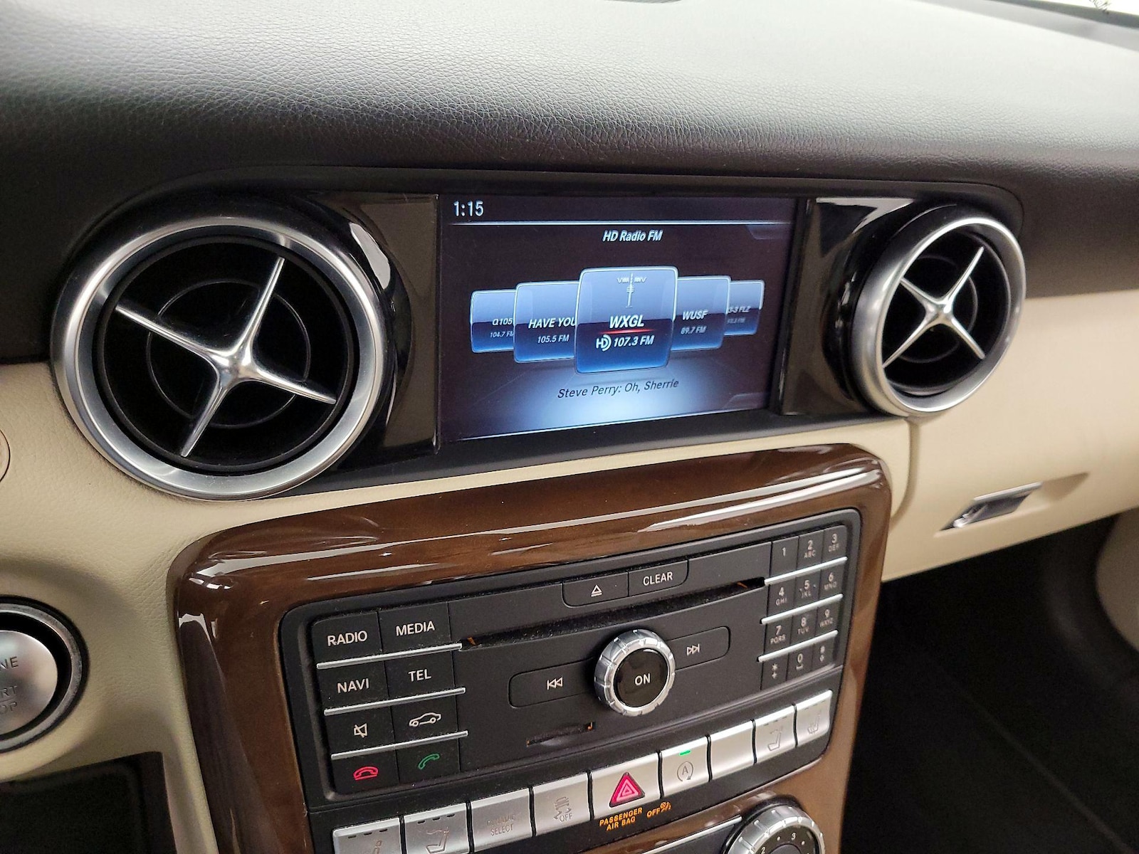 2018 Mercedes-Benz SLC Roadster SLC300 - Photo 16