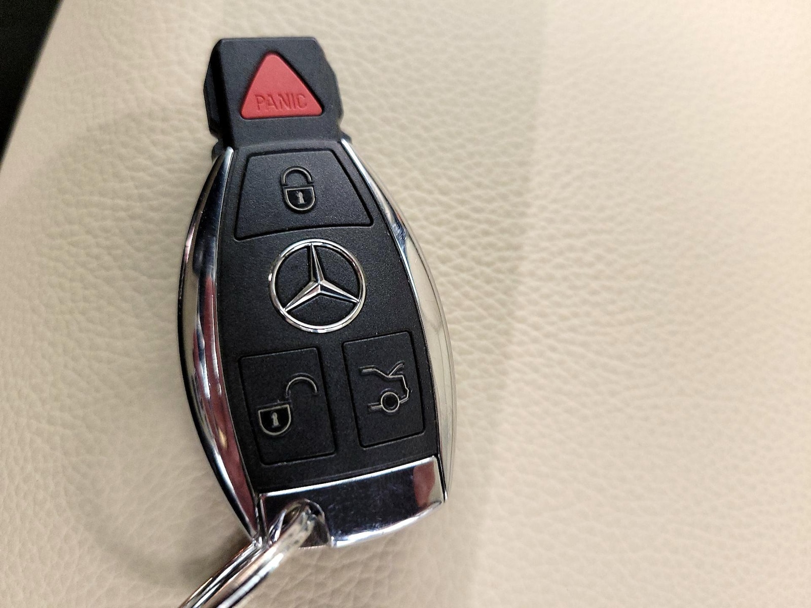 2018 Mercedes-Benz SLC Roadster SLC300 - Photo 23