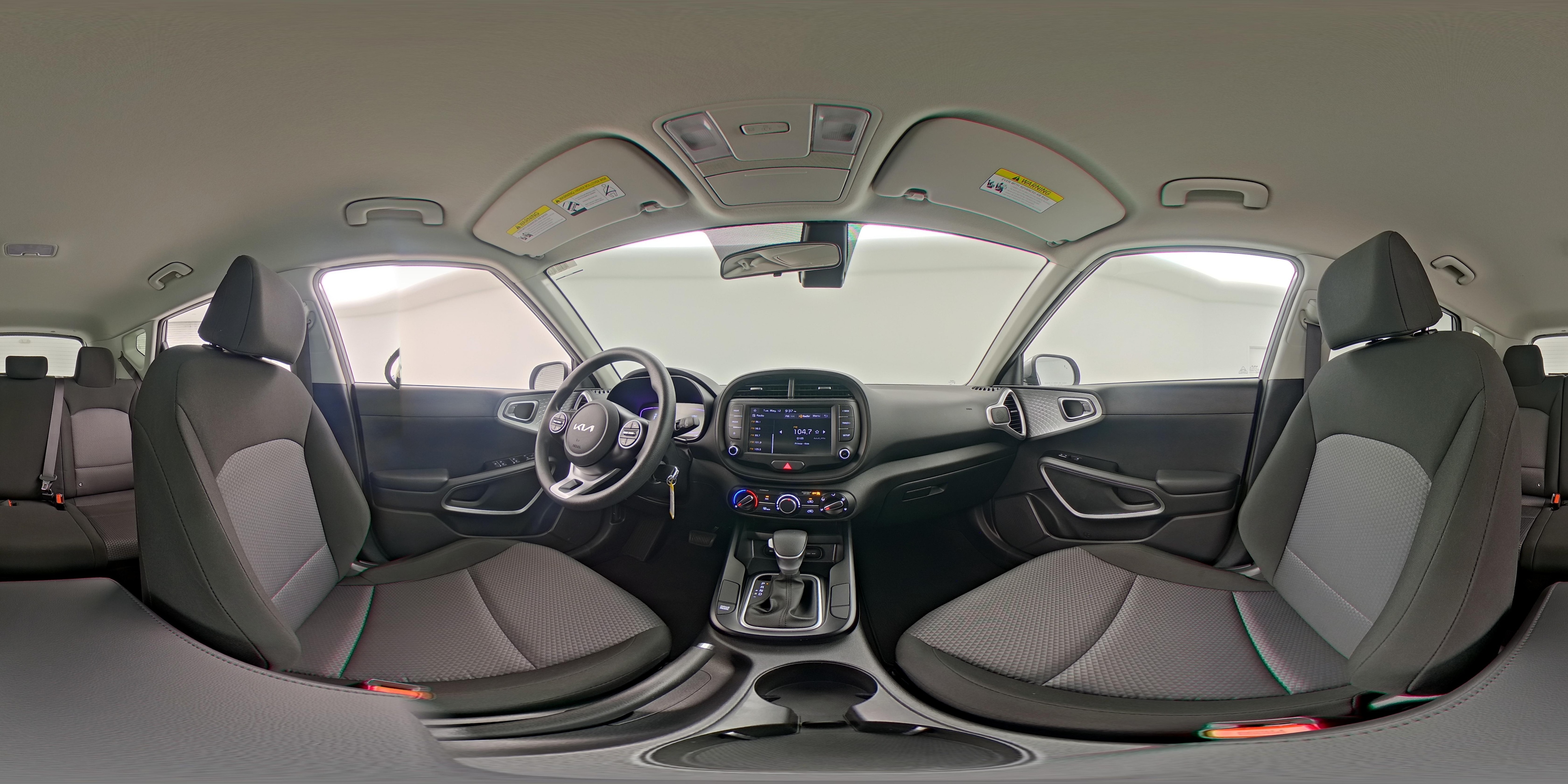 2025 Kia Soul LX - Photo 24