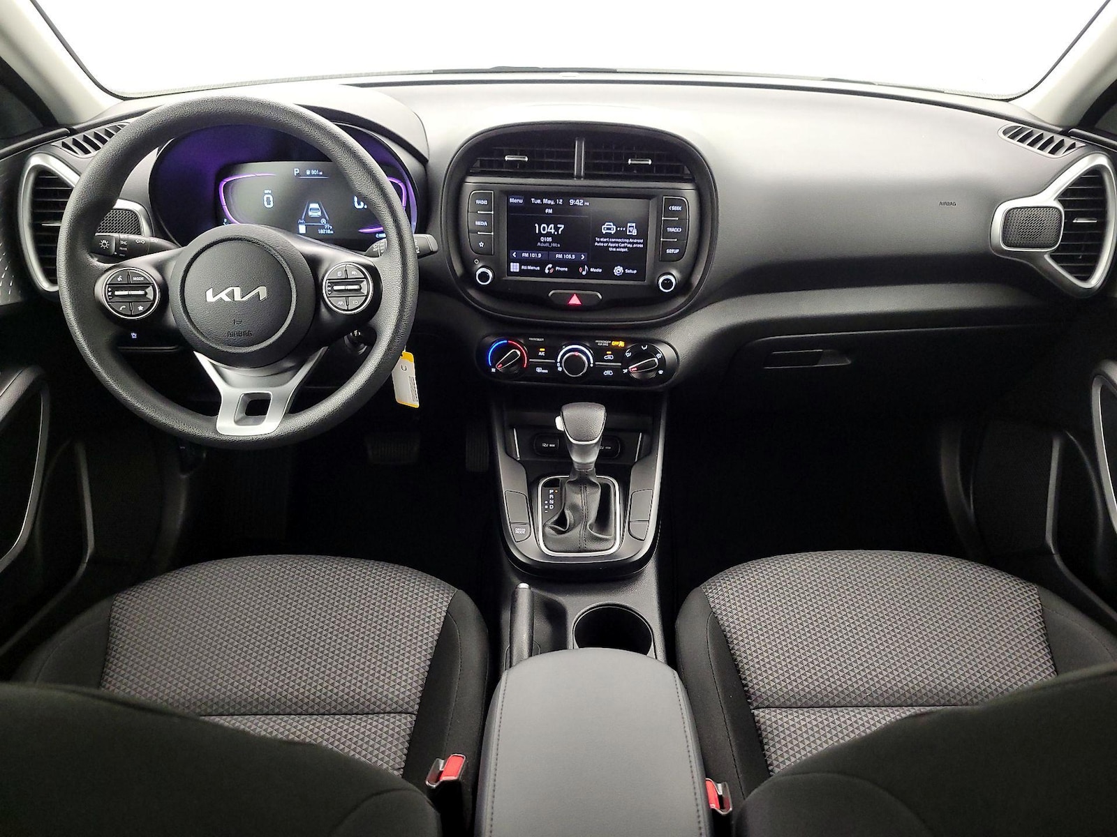 2025 Kia Soul LX - Photo 10