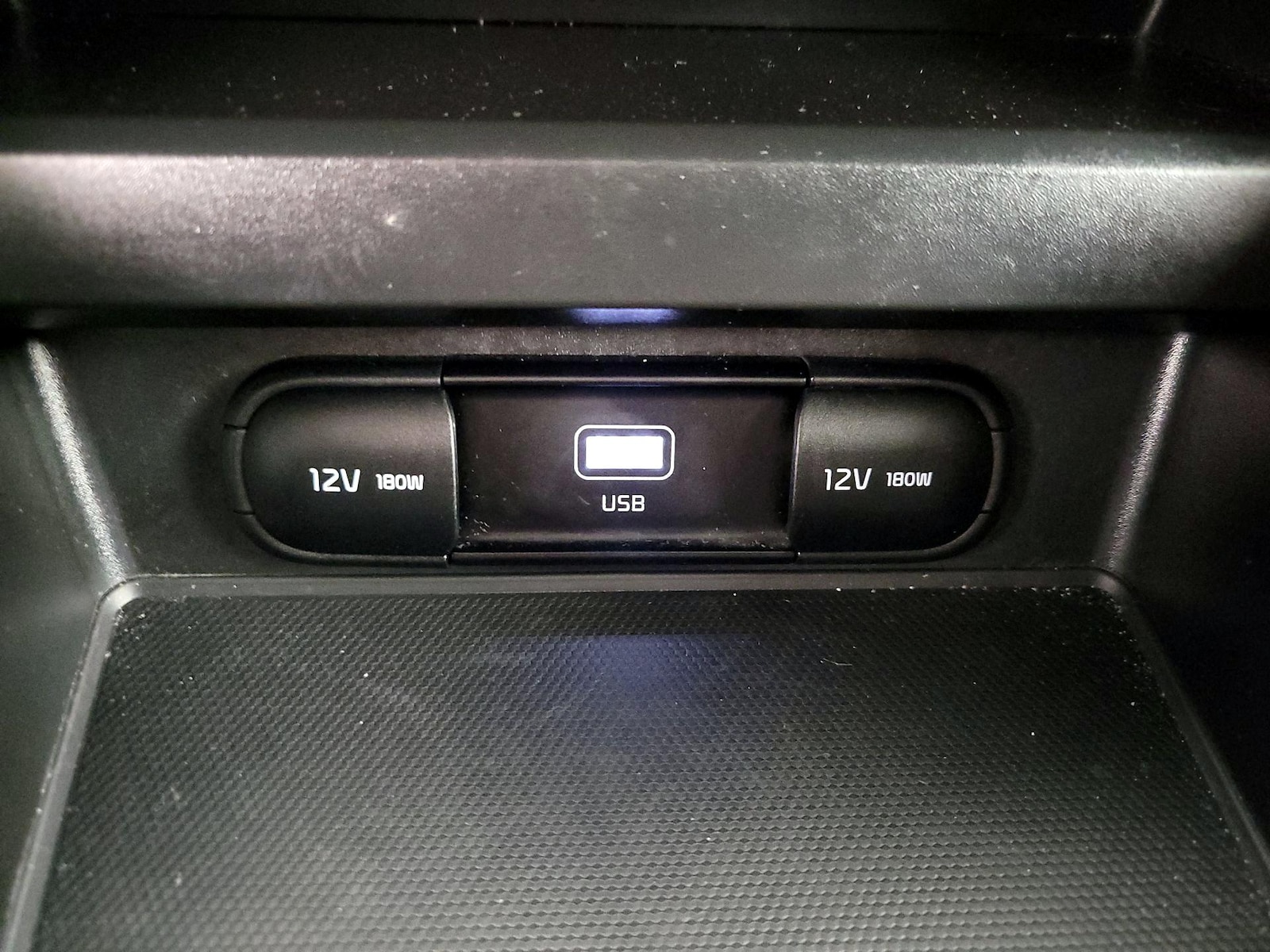 2025 Kia Soul LX - Photo 19
