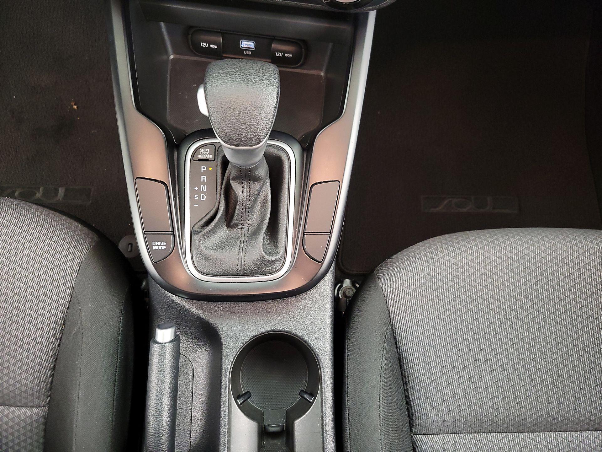 Thumbnail: 2025 Kia Soul - 17