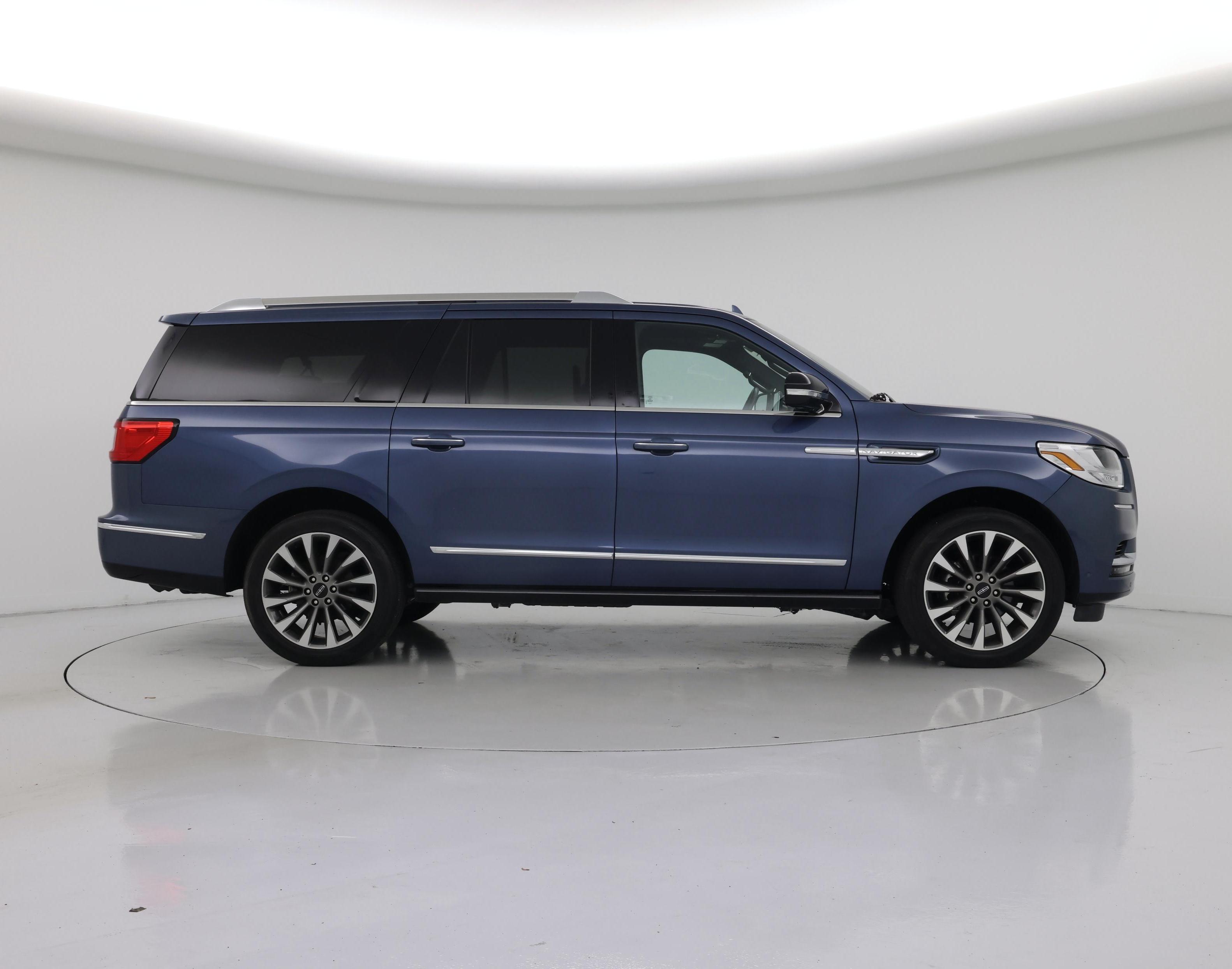 Thumbnail: 2020 Lincoln Navigator L - 7