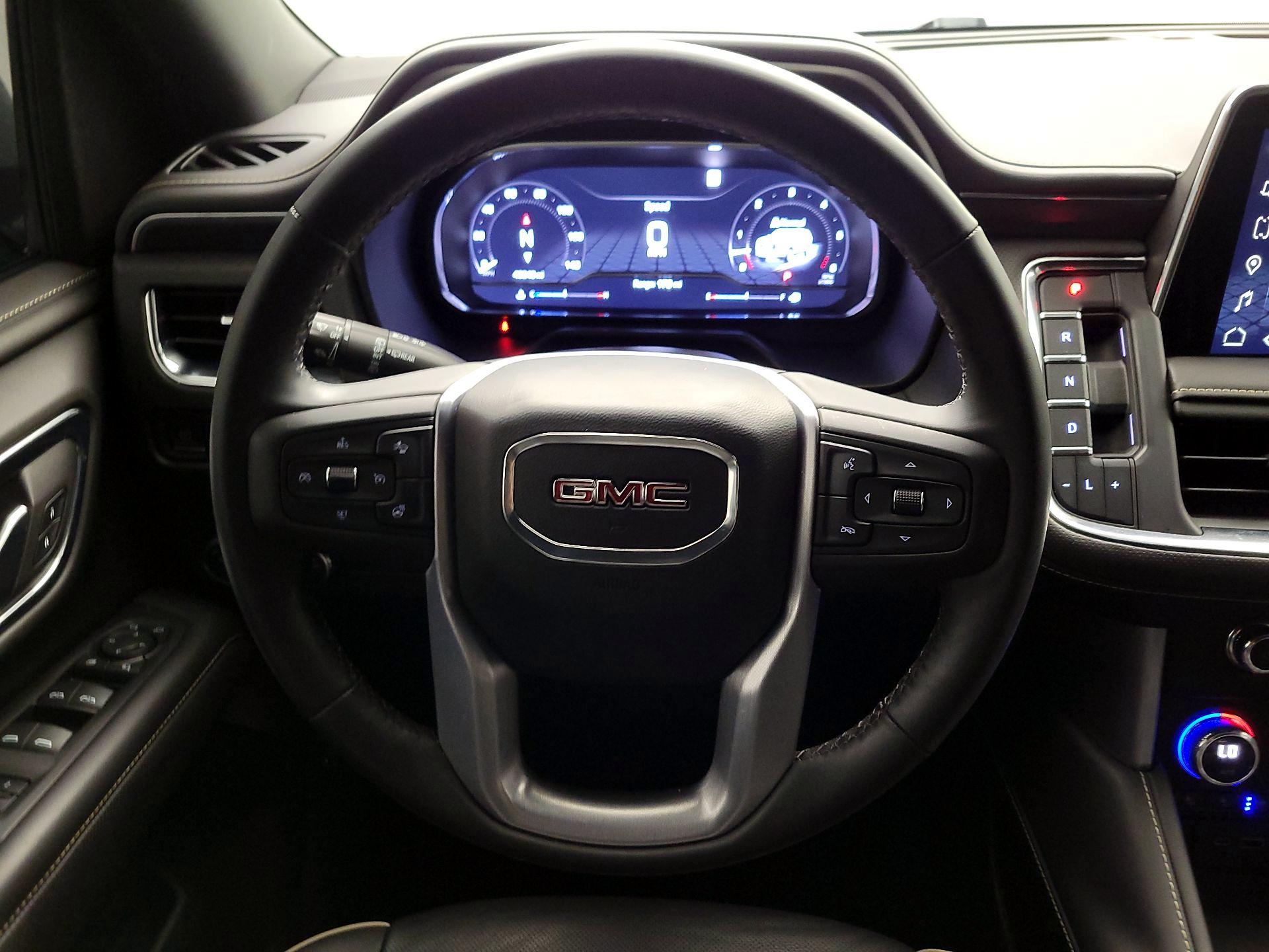 Thumbnail: 2023 GMC Yukon - 10