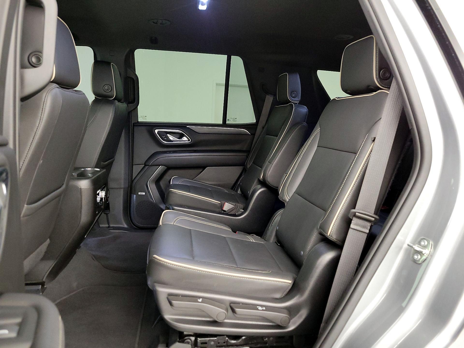 Thumbnail: 2023 GMC Yukon - 19