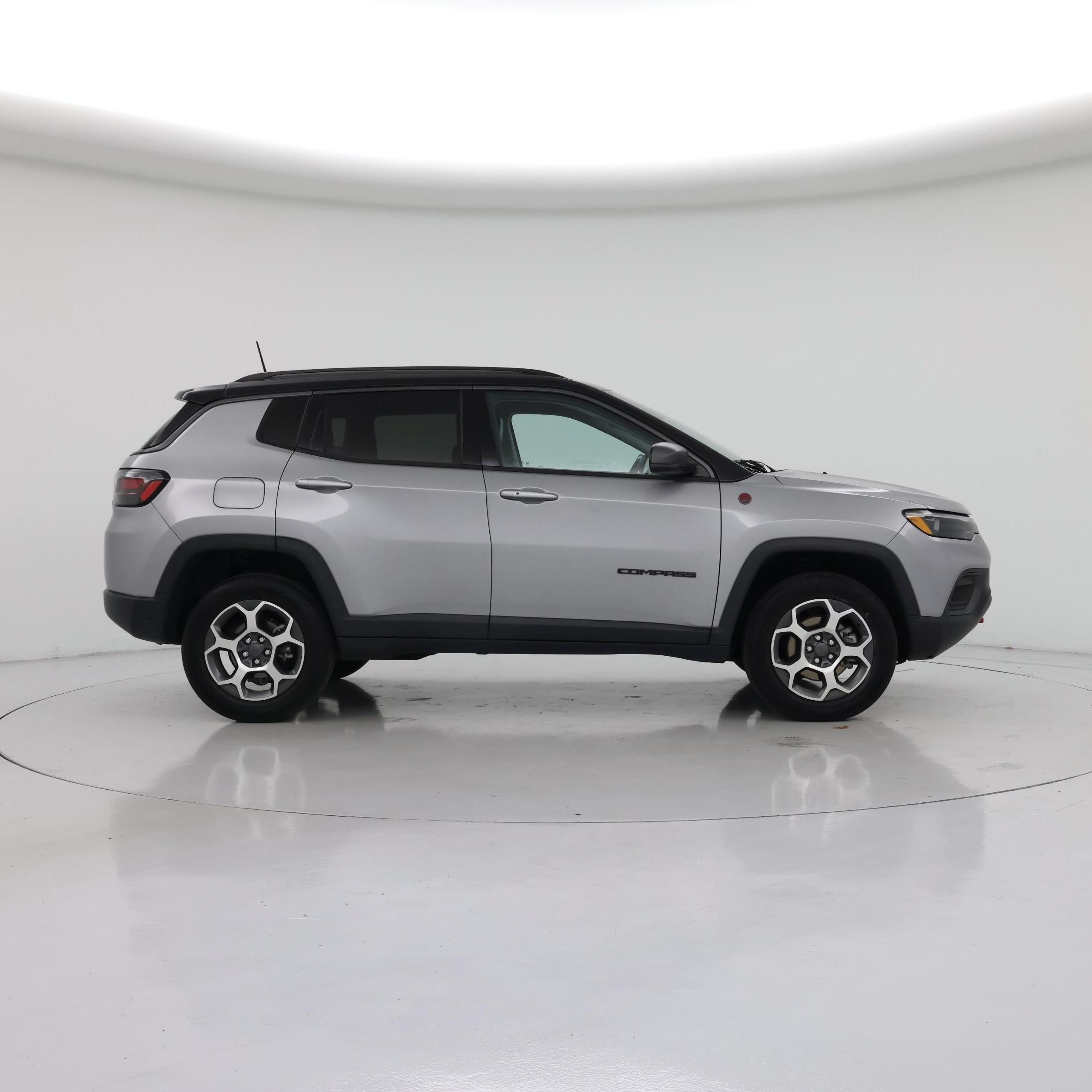 Thumbnail: 2022 Jeep Compass - 7