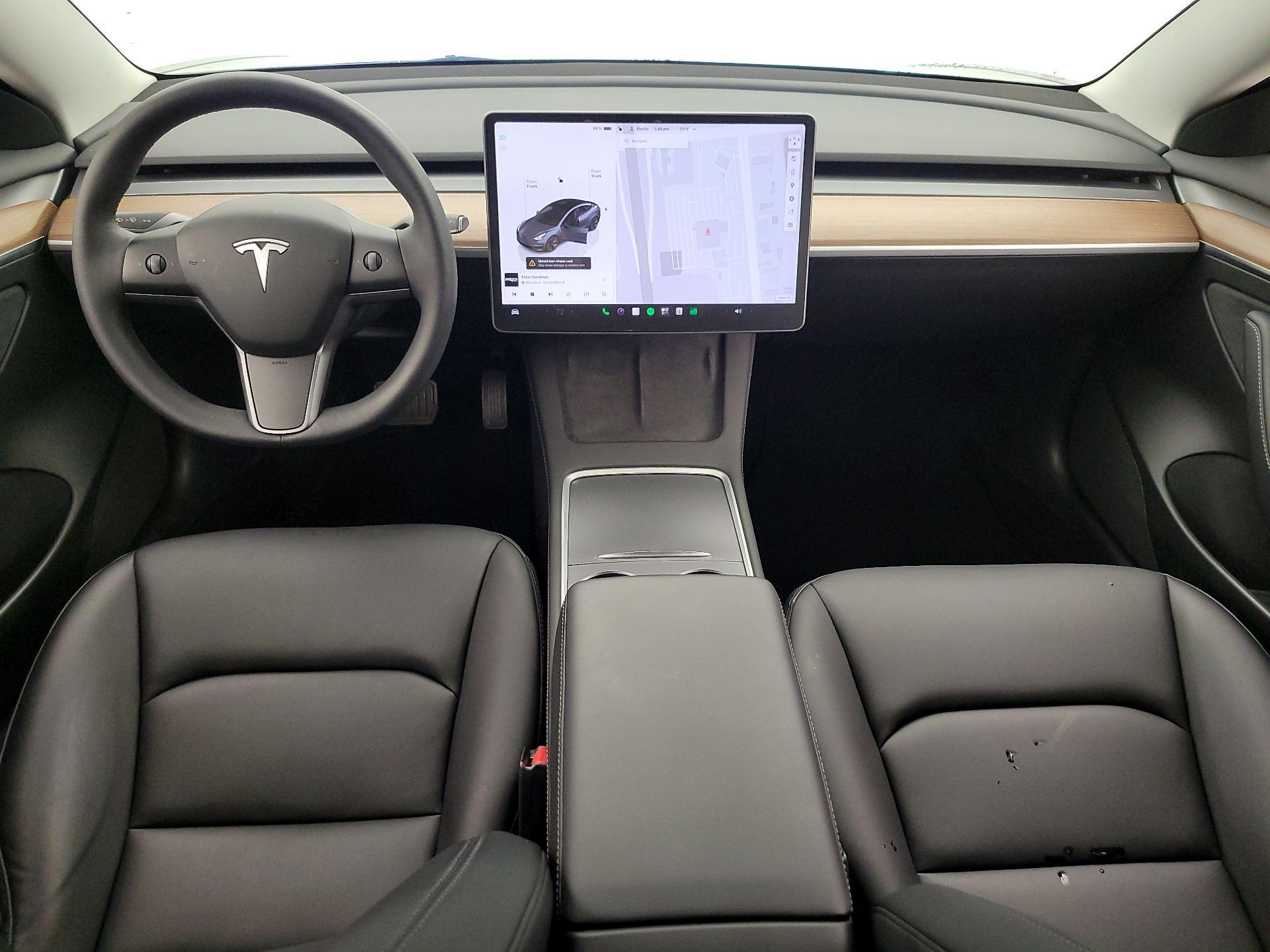 Thumbnail: 2023 Tesla Model 3 - 9