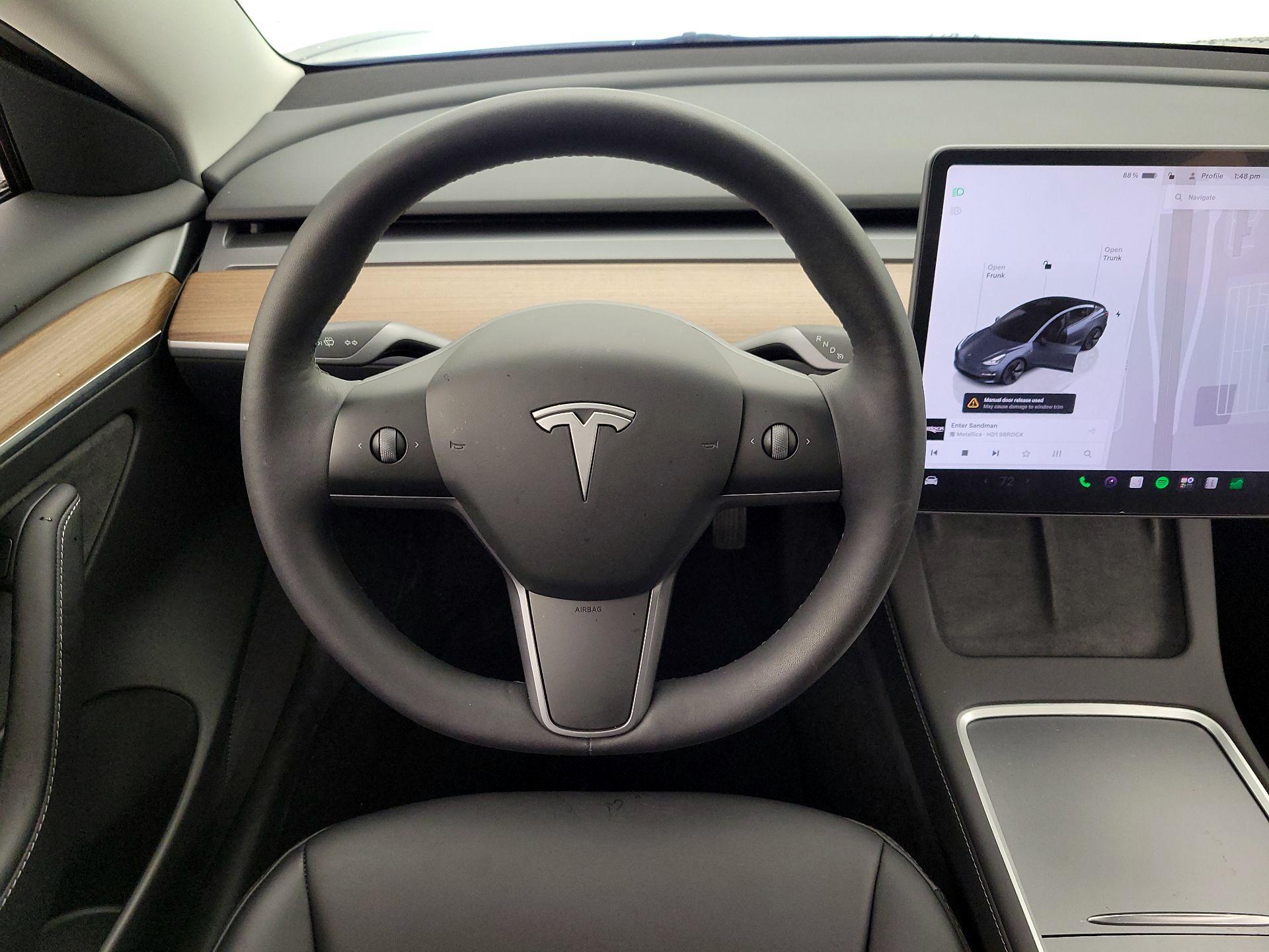 Thumbnail: 2023 Tesla Model 3 - 10