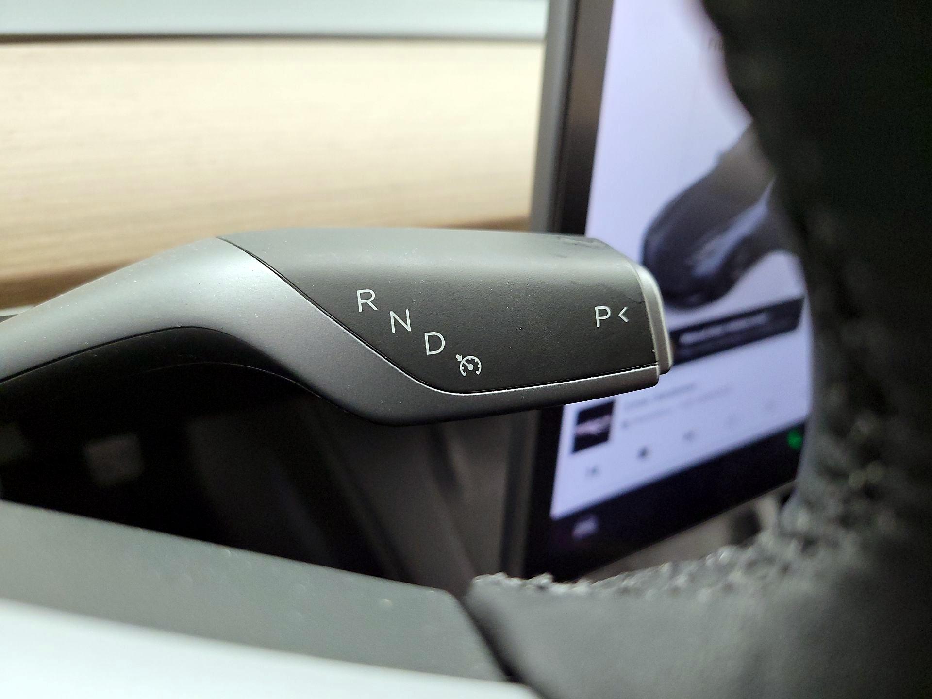 Thumbnail: 2023 Tesla Model 3 - 17