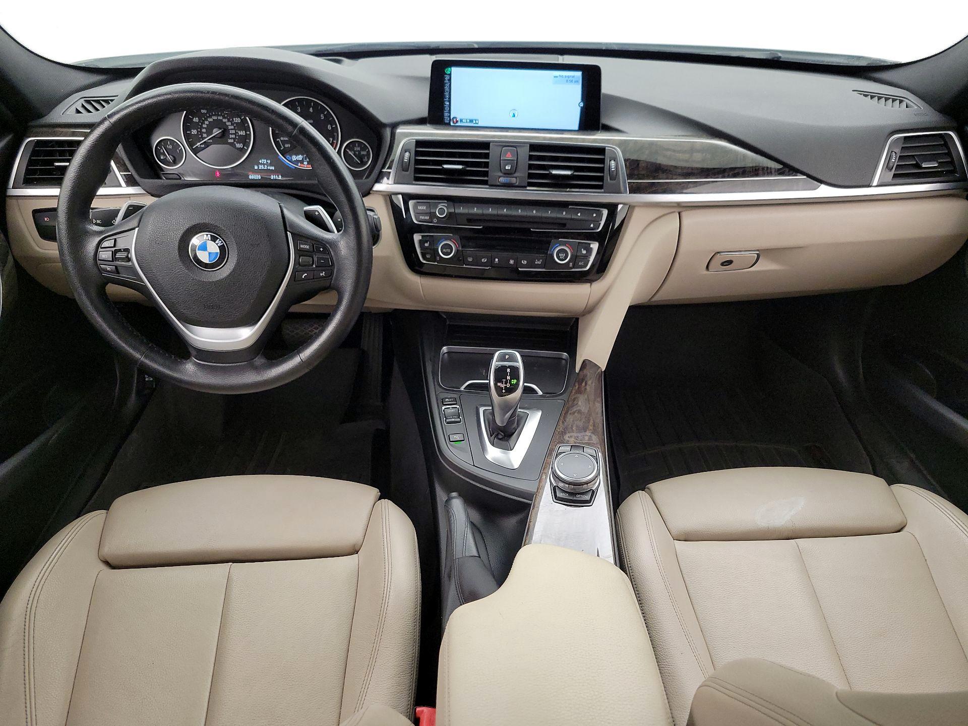 Thumbnail: 2016 BMW 3 Series - 9