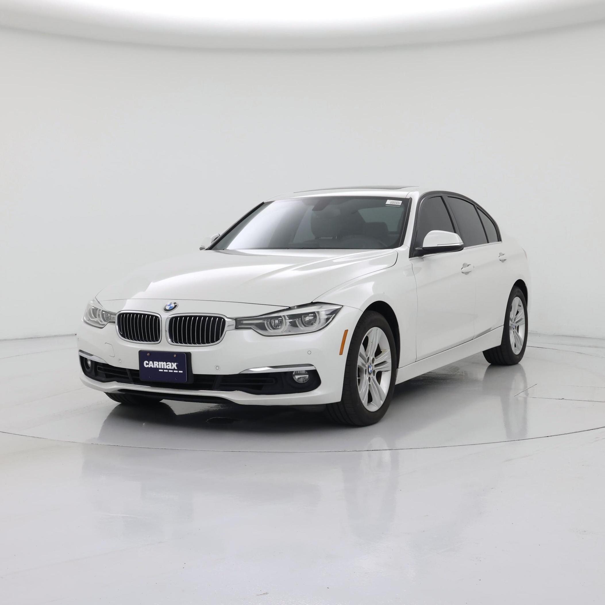 Thumbnail: 2016 BMW 3 Series - 4