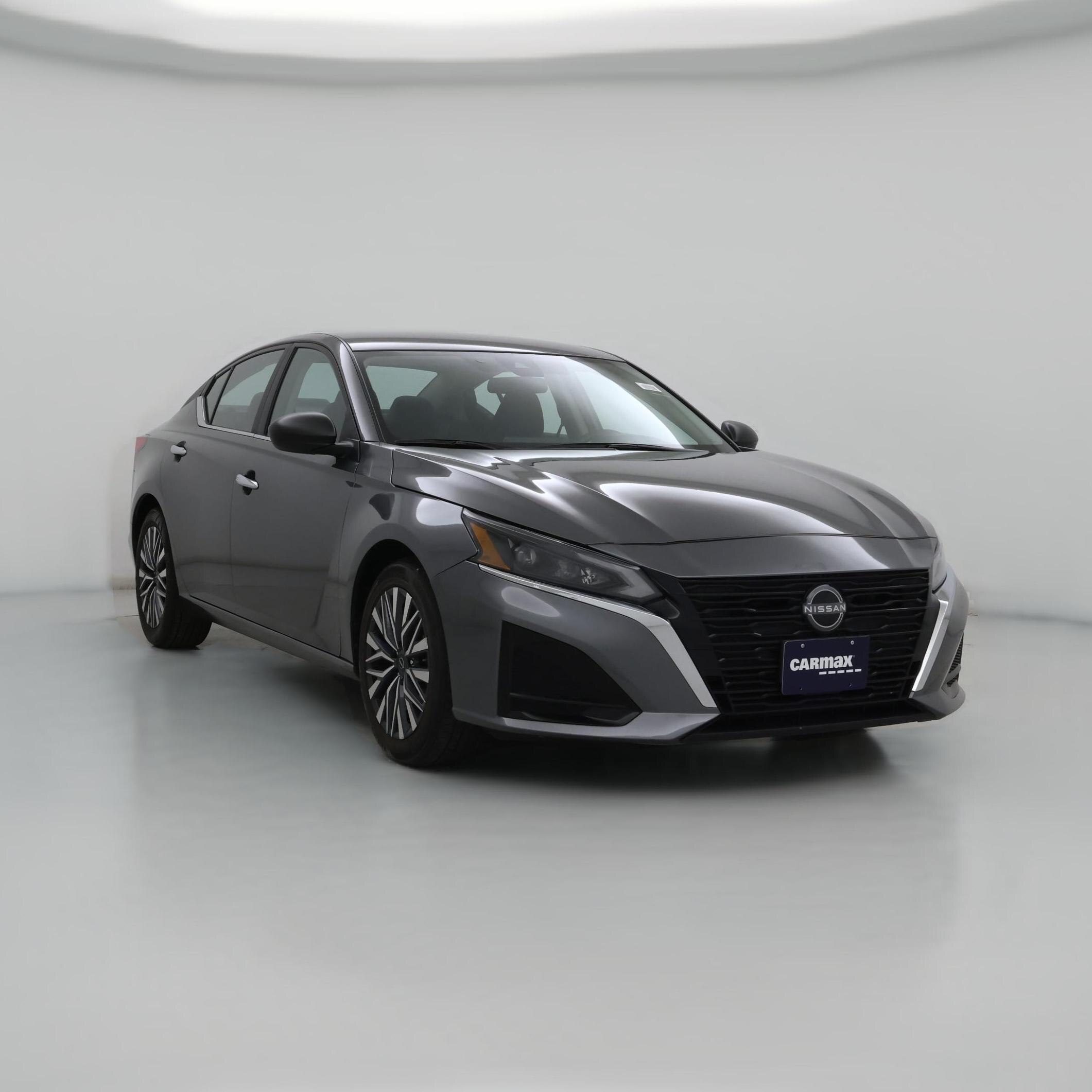 Thumbnail: 2025 Nissan Altima - 1