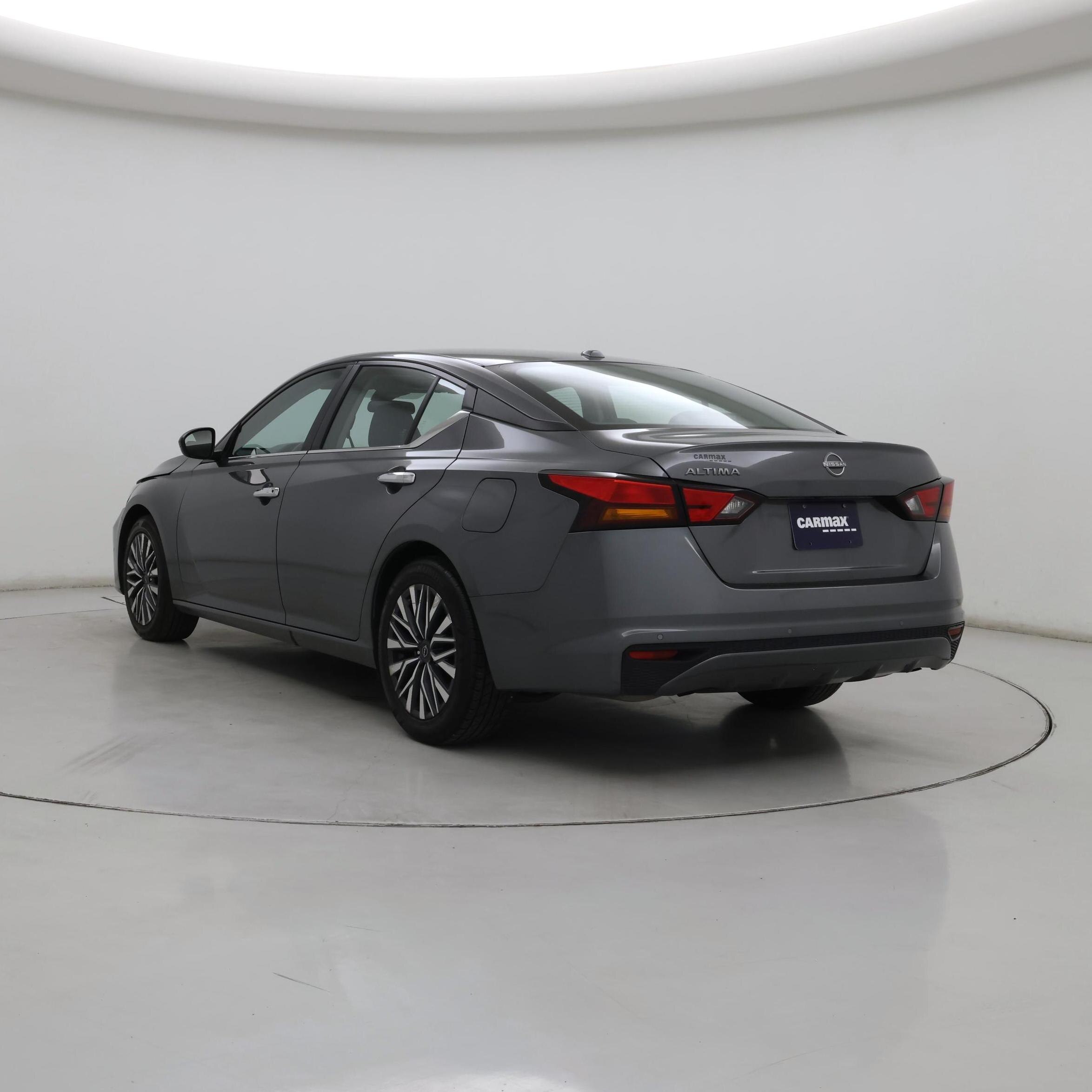 Thumbnail: 2025 Nissan Altima - 2