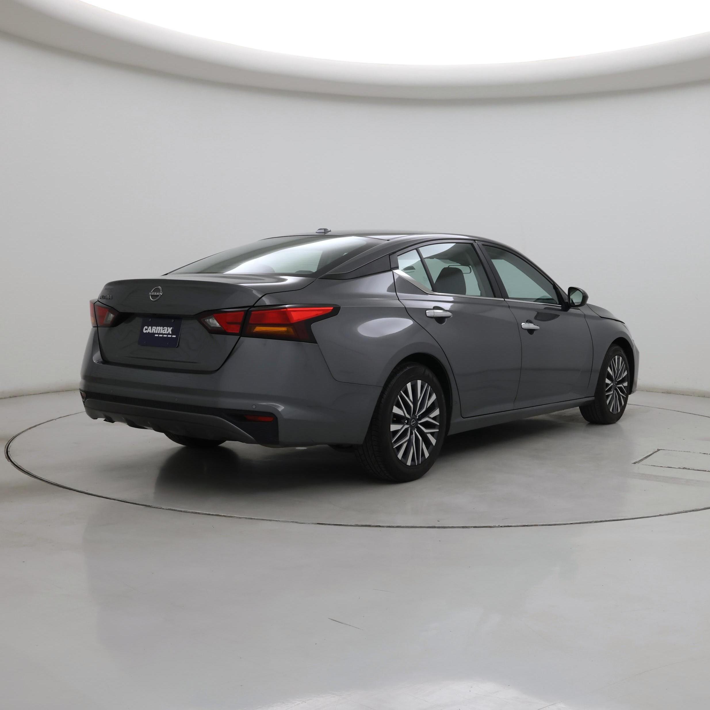 Thumbnail: 2025 Nissan Altima - 8