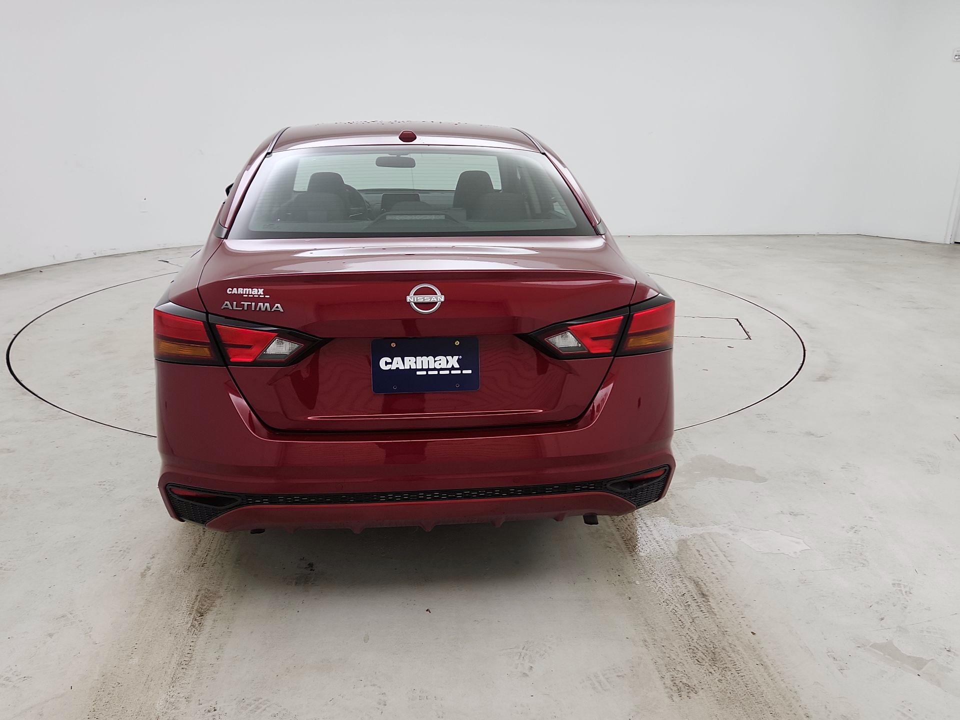 Thumbnail: 2025 Nissan Altima - 6