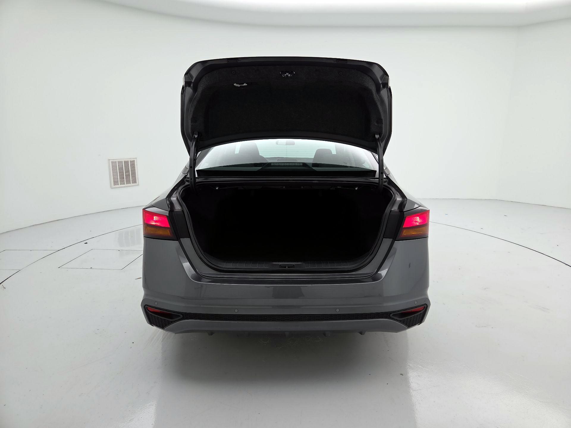 Thumbnail: 2025 Nissan Altima - 20