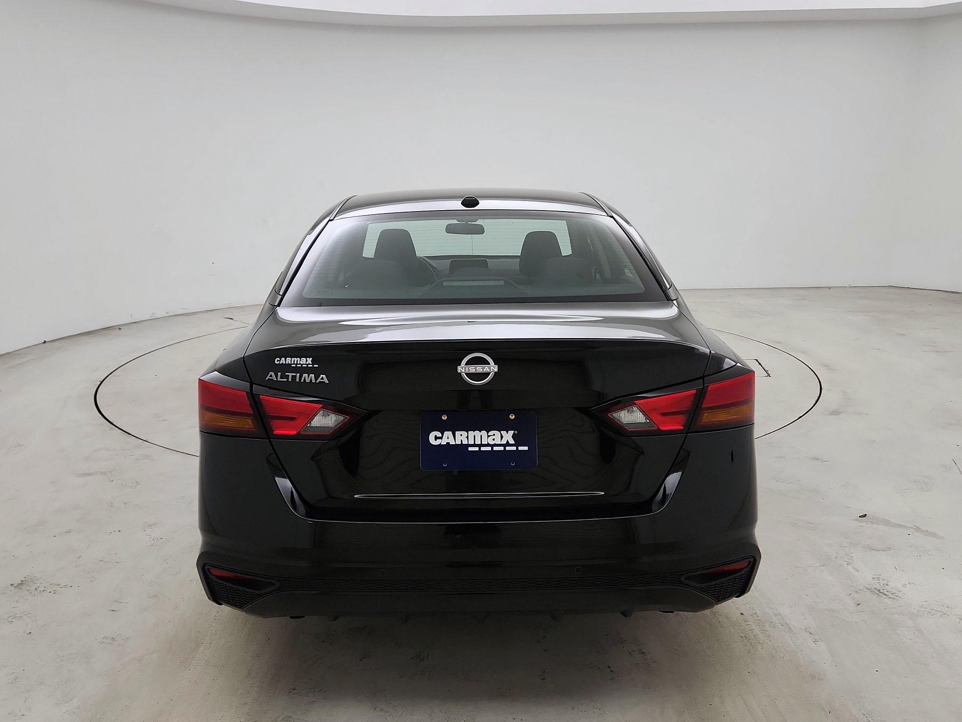 Thumbnail: 2025 Nissan Altima - 6