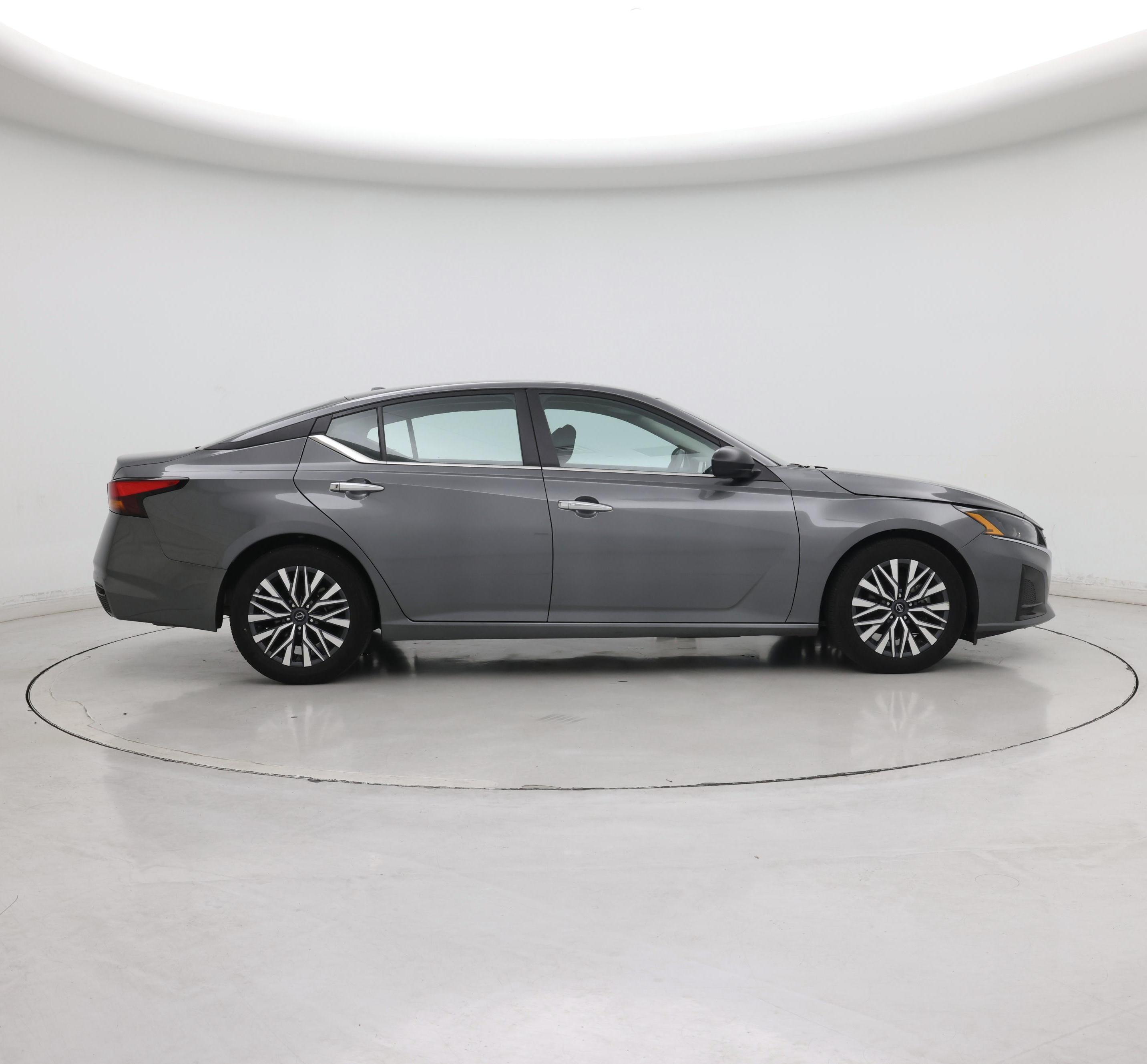Thumbnail: 2025 Nissan Altima - 7