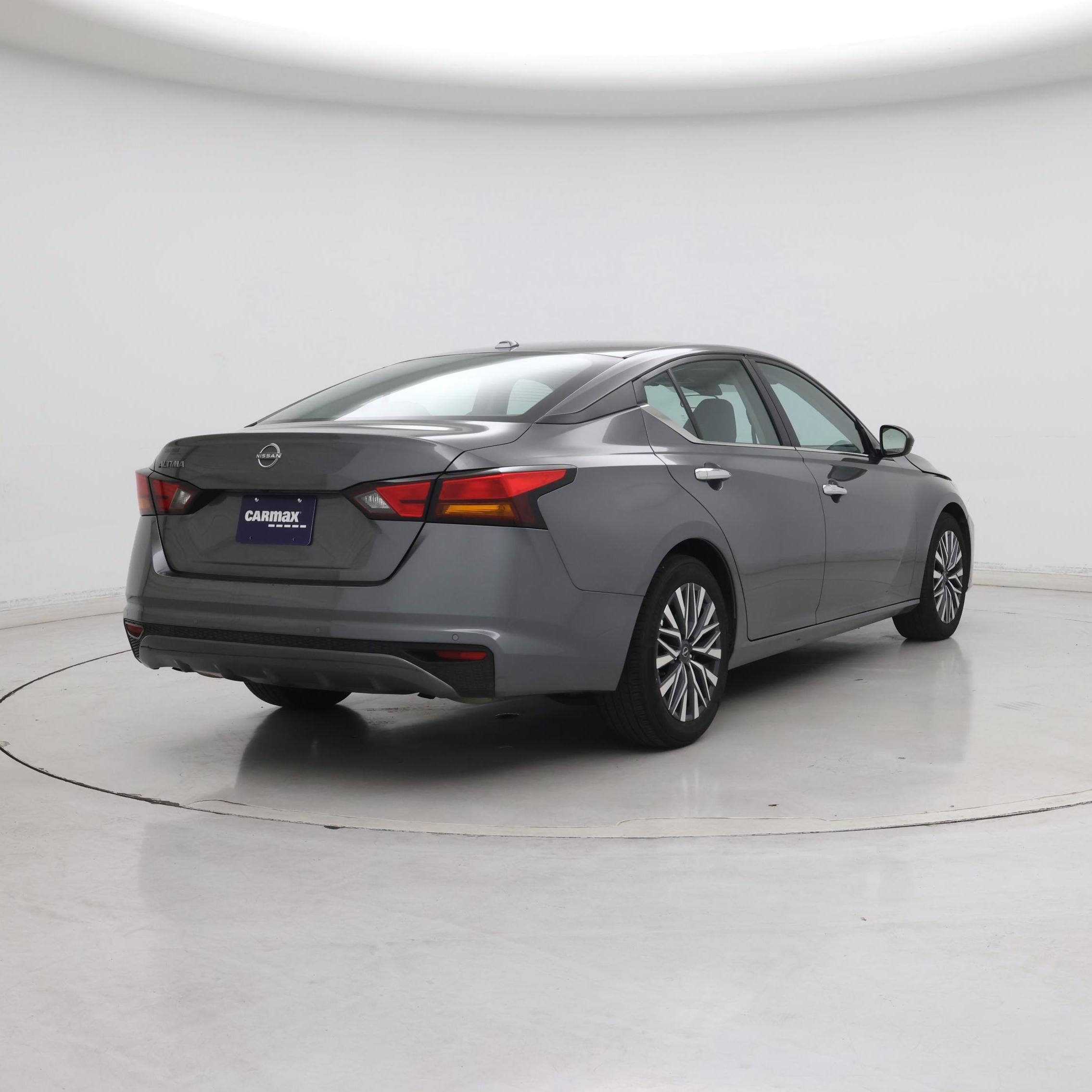Thumbnail: 2025 Nissan Altima - 8