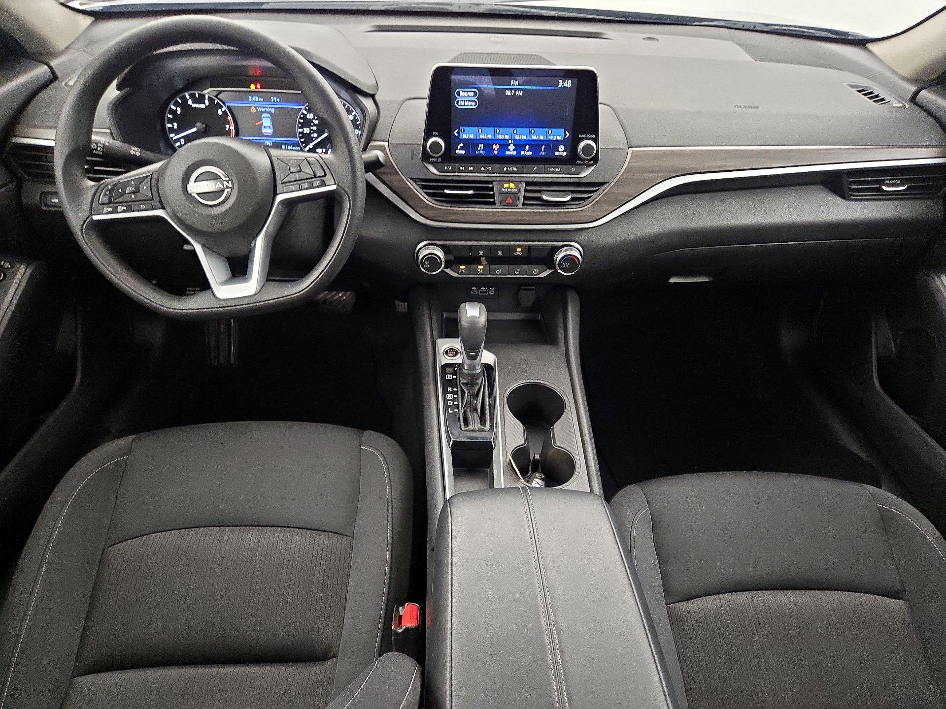 Thumbnail: 2025 Nissan Altima - 9