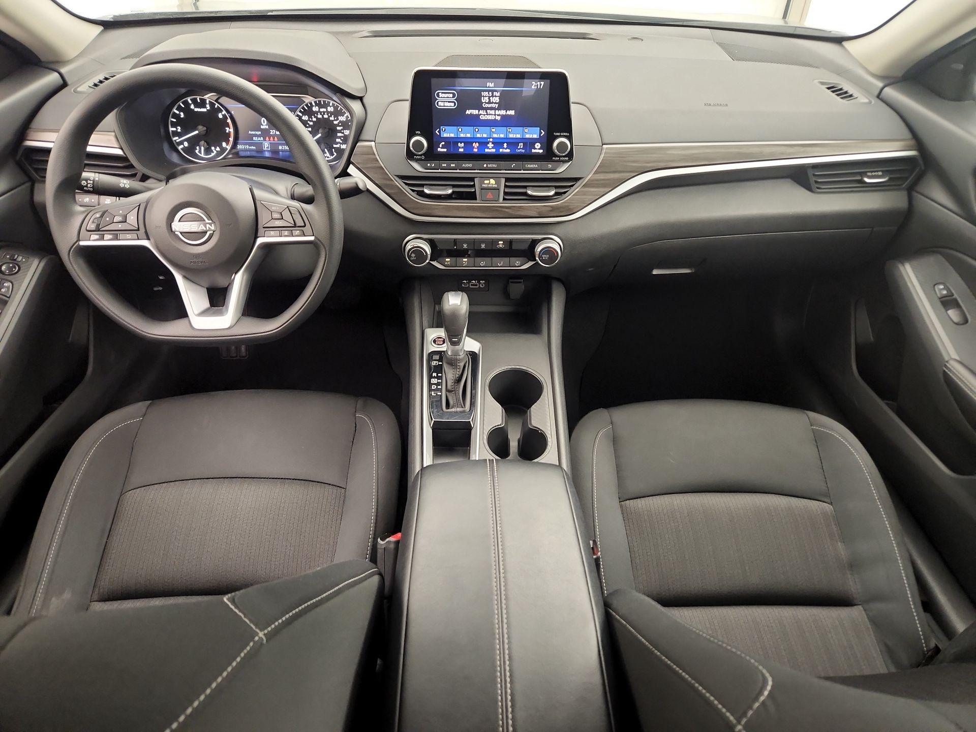 Thumbnail: 2025 Nissan Altima - 9