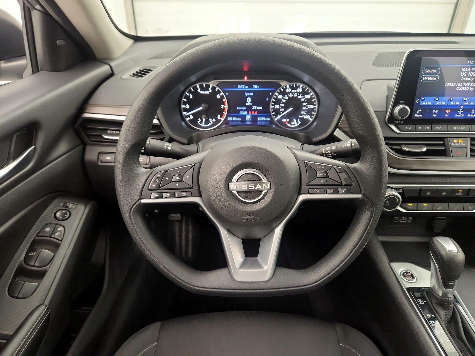 2025 Nissan Altima SV - Photo 11