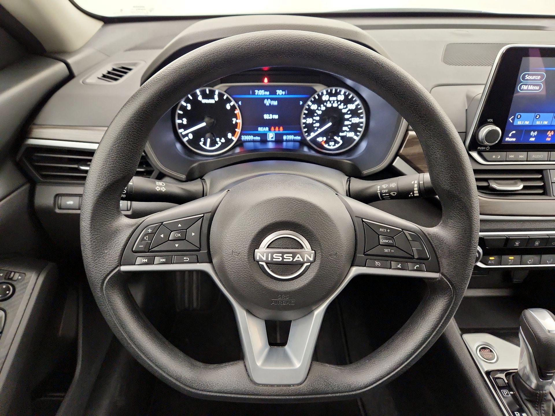 Thumbnail: 2025 Nissan Altima - 10