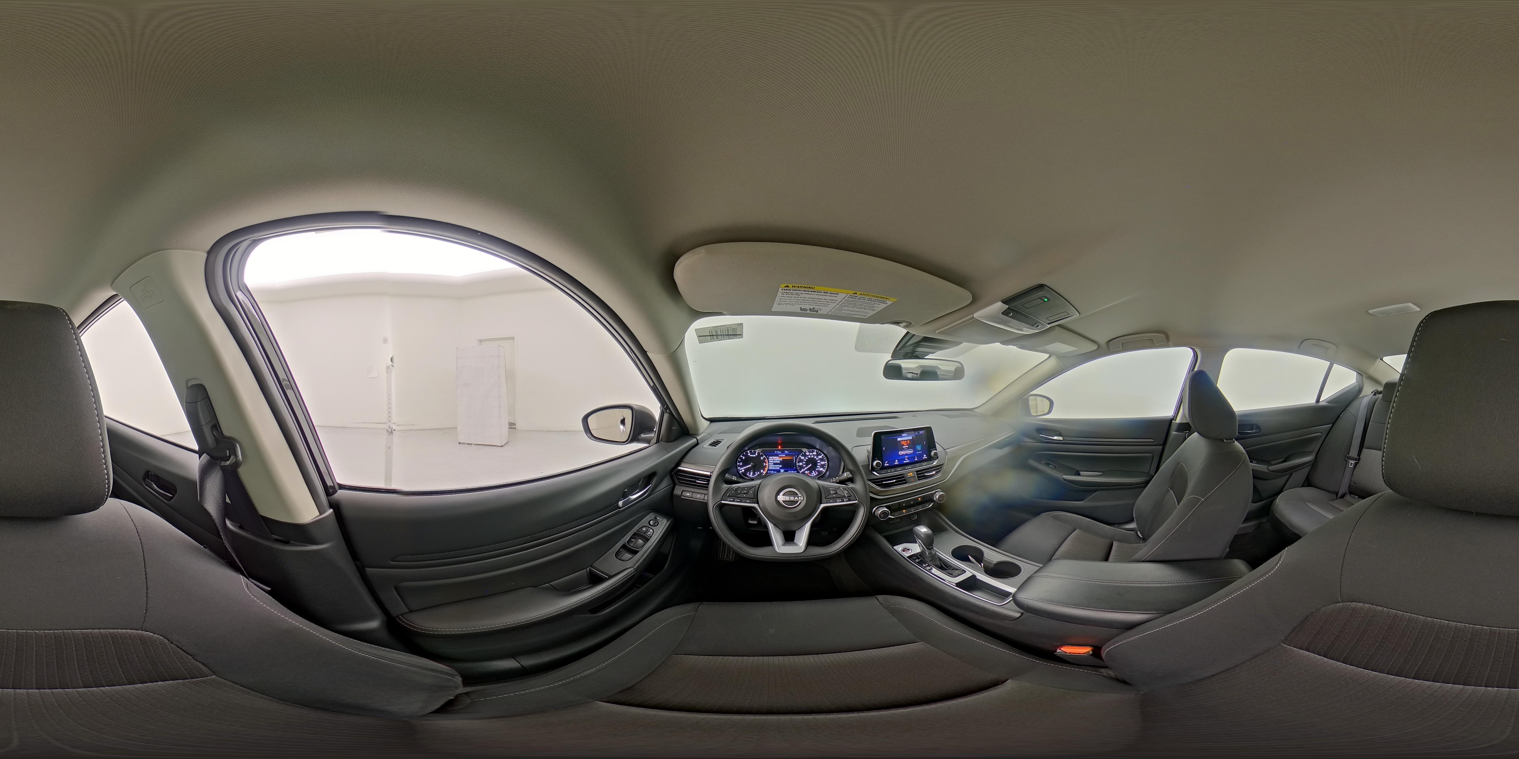 2025 Nissan Altima SV - Photo 27