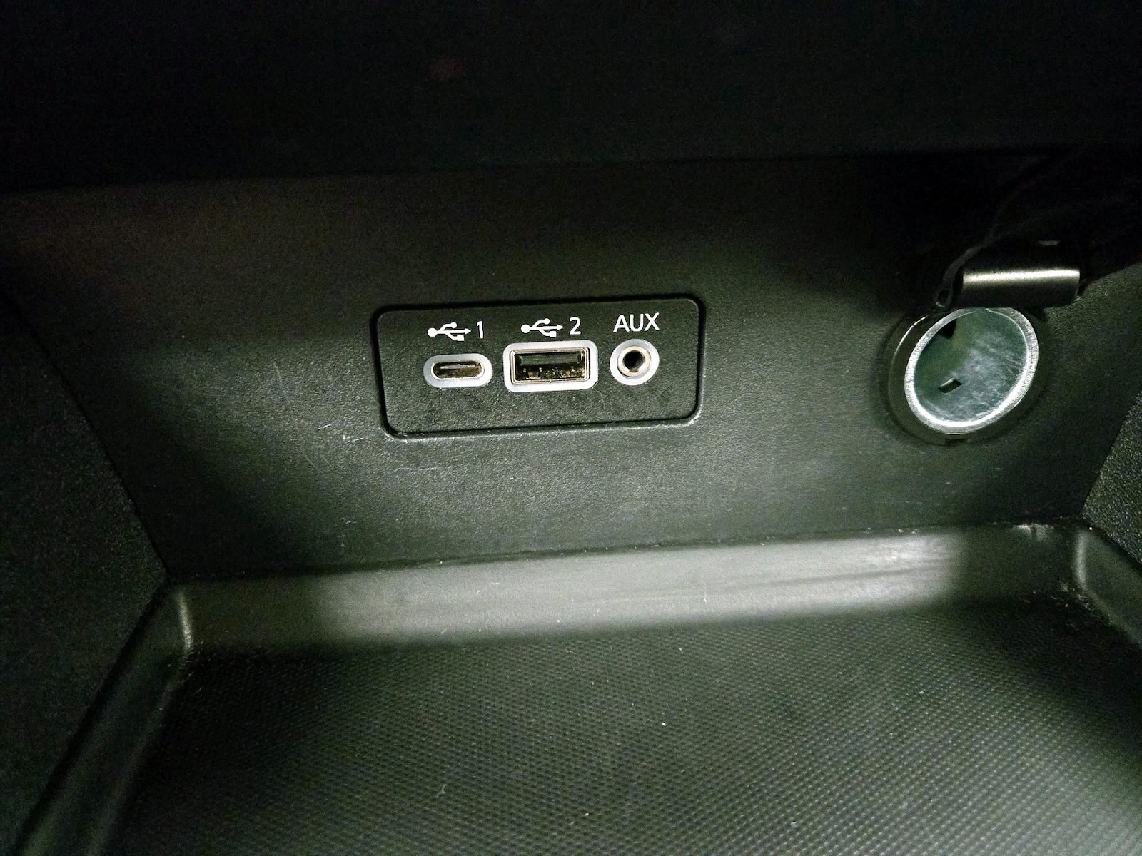 2025 Nissan Altima SV - Photo 19