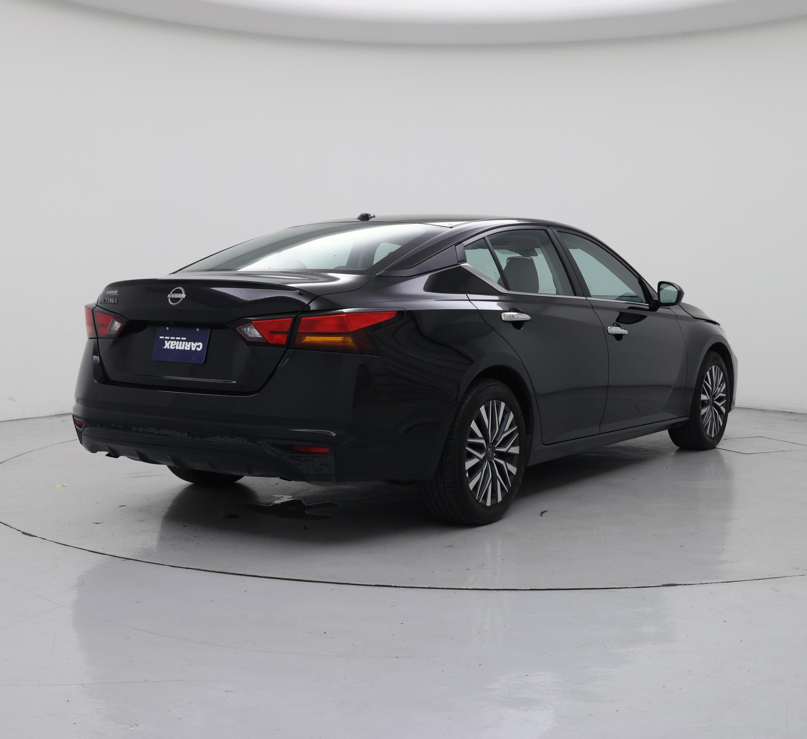 Thumbnail: 2025 Nissan Altima - 8