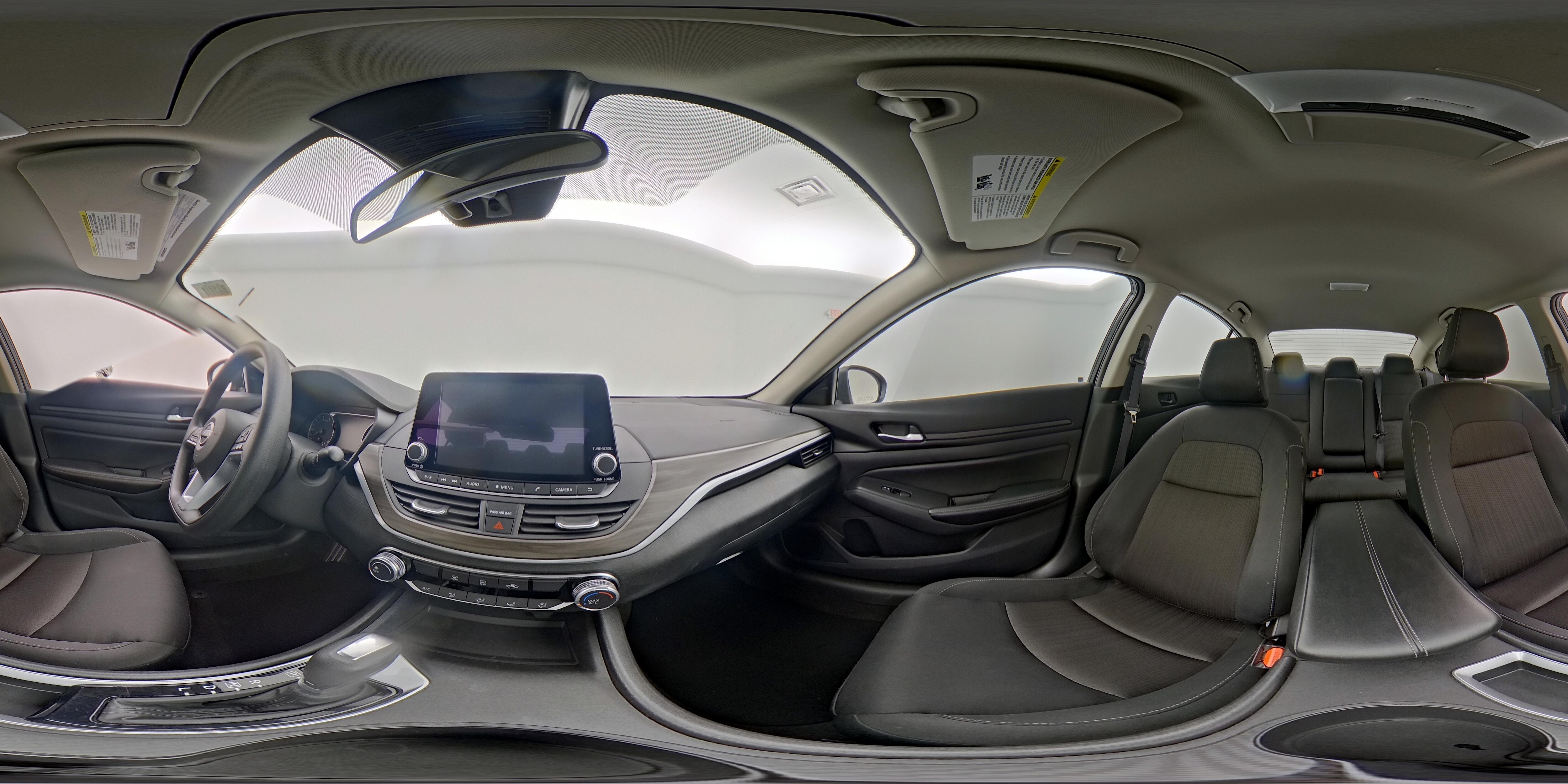 2025 Nissan Altima SV - Photo 24