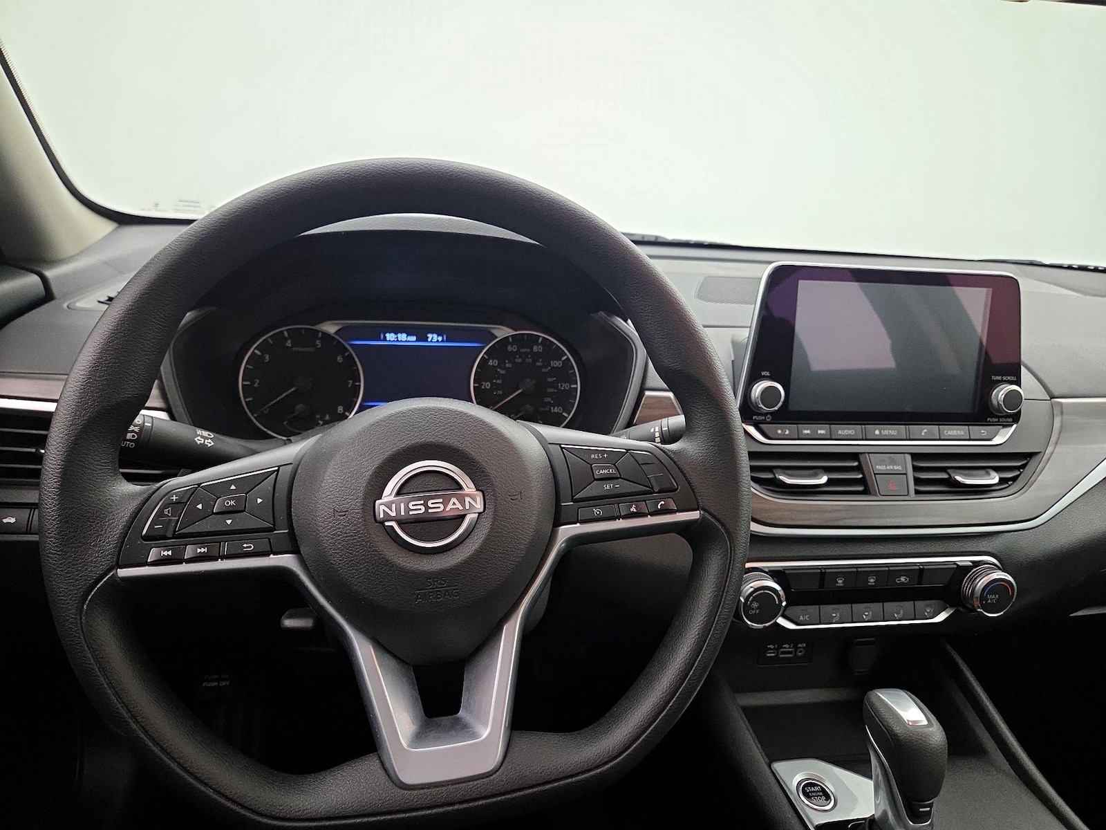 2025 Nissan Altima SV - Photo 11