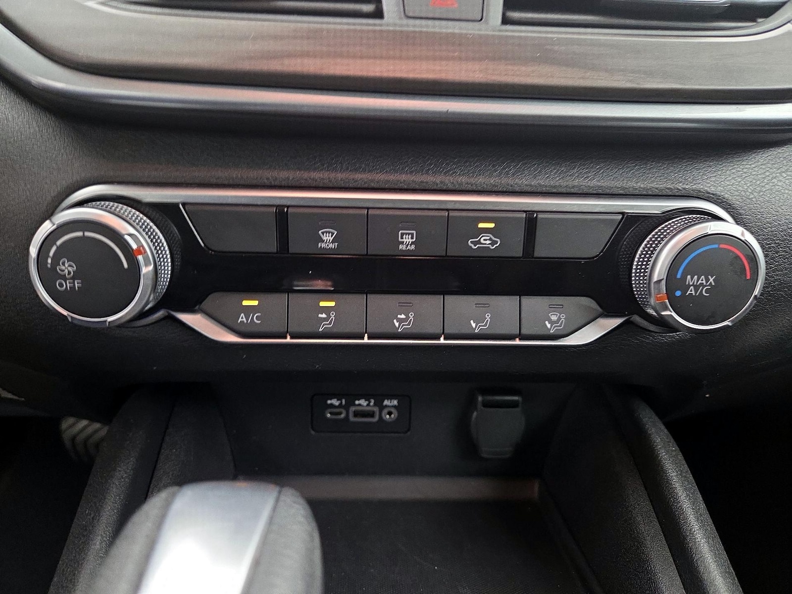 2025 Nissan Altima SV - Photo 17
