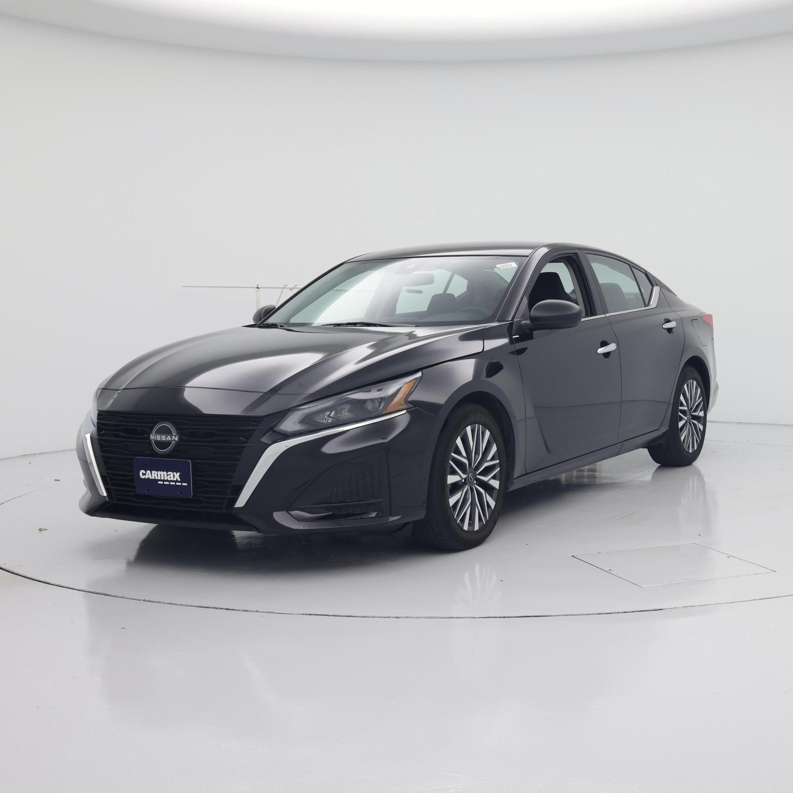 Thumbnail: 2025 Nissan Altima - 4
